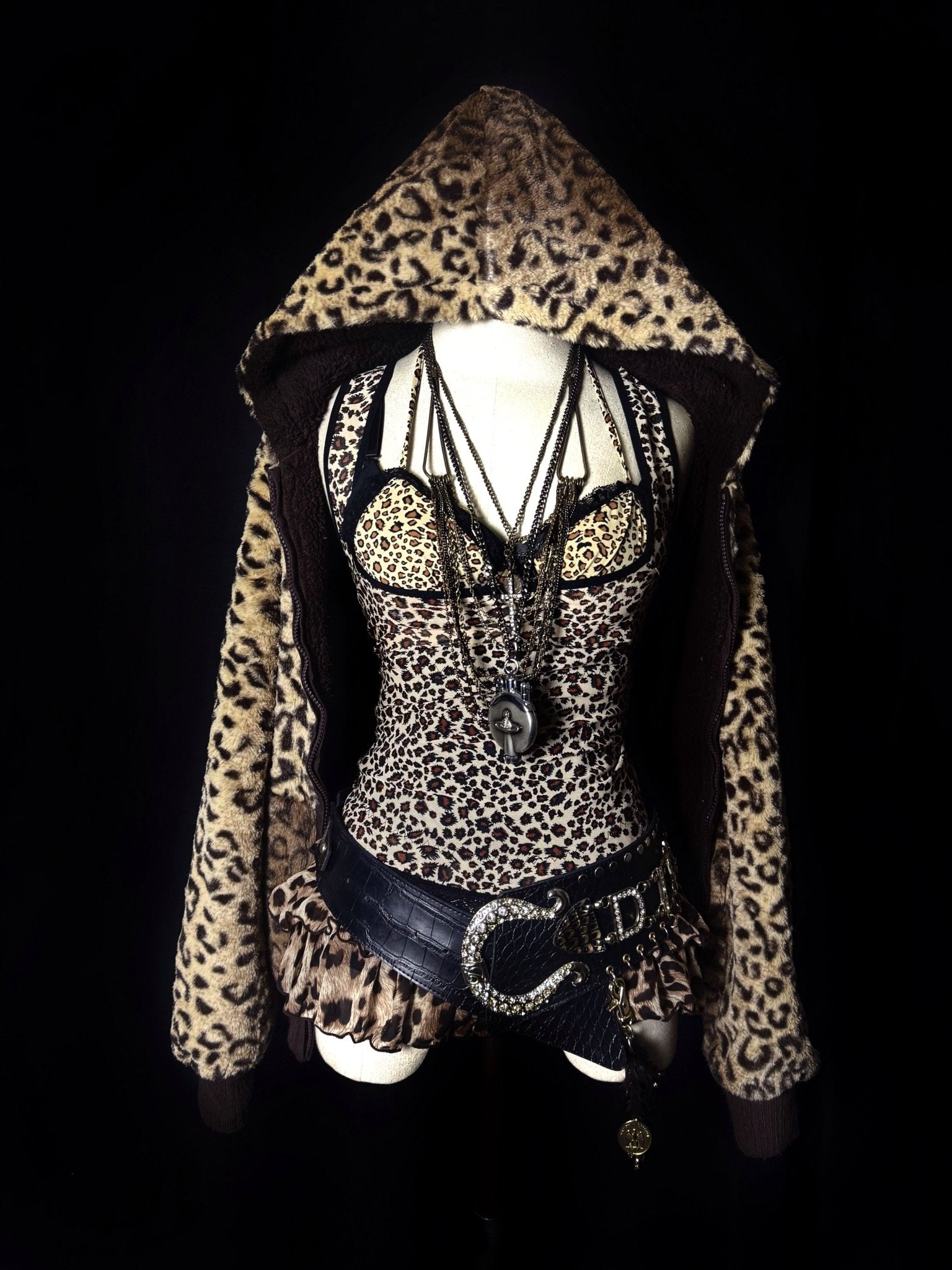 B2V - OUTFIT༒ vintage streetwear thrift y2k clothing by B2V_BAD2WEAR