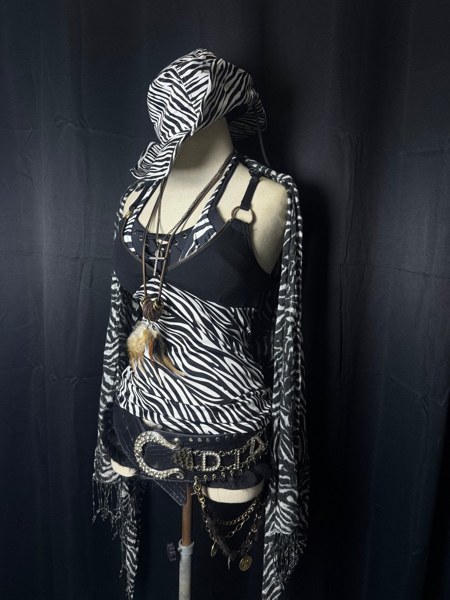 B2V - OUTFIT ༒ vintage streetwear thrift y2k clothing by B2V_BAD2WEAR