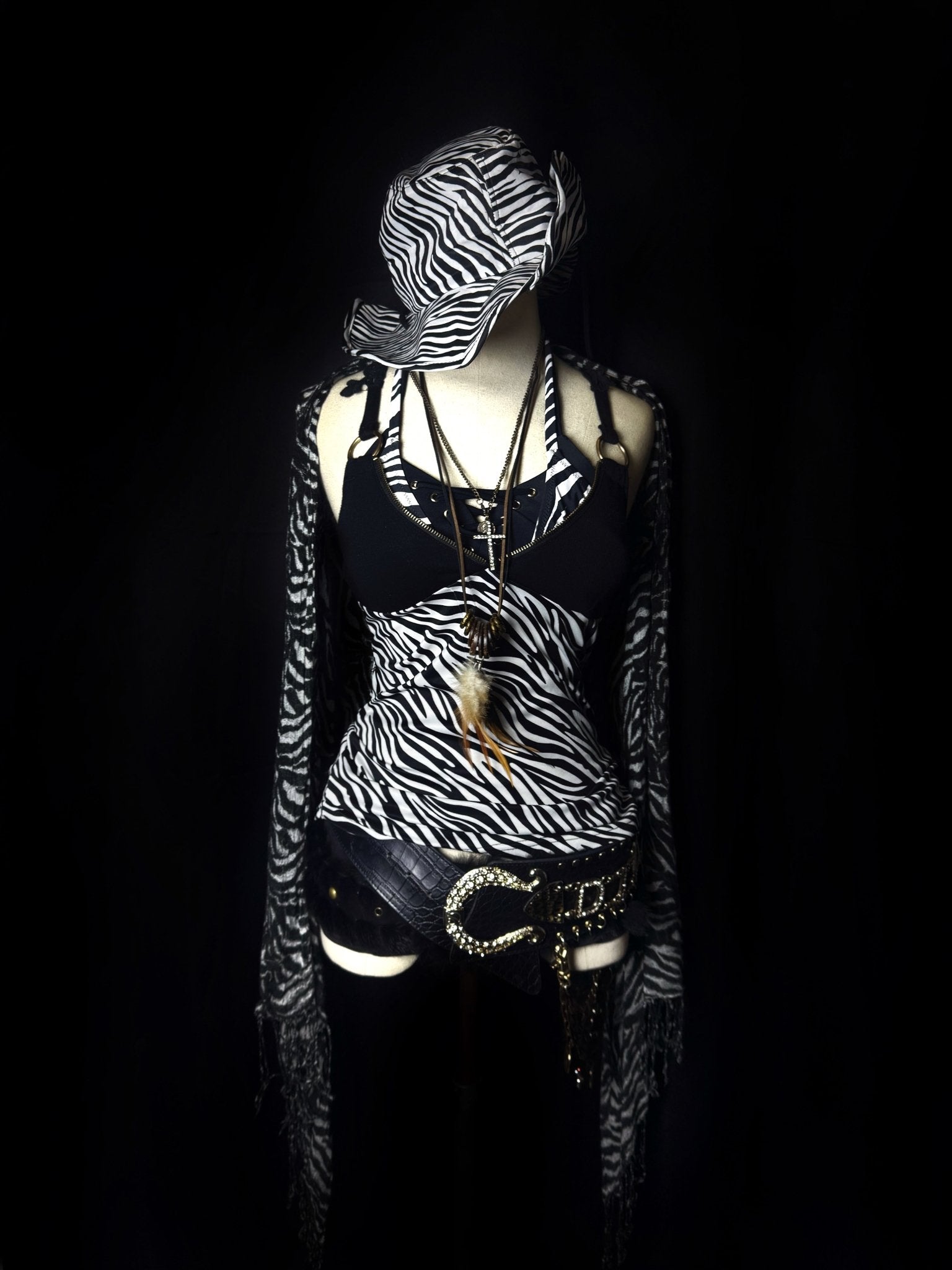 B2V - OUTFIT ༒ vintage streetwear thrift y2k clothing by B2V_BAD2WEAR