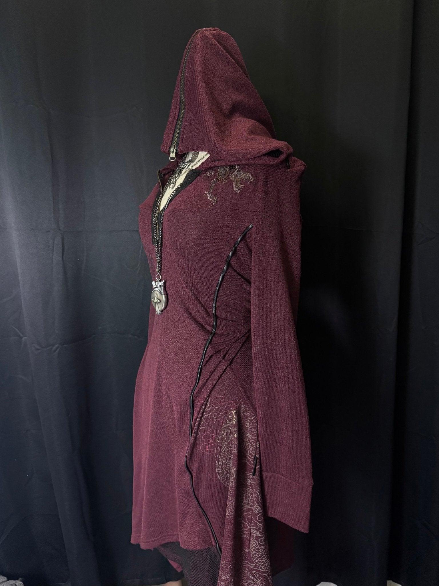 B2V - OZZ VAMPIRE HOODIE༒ vintage streetwear thrift y2k clothing by B2V_BAD2WEAR