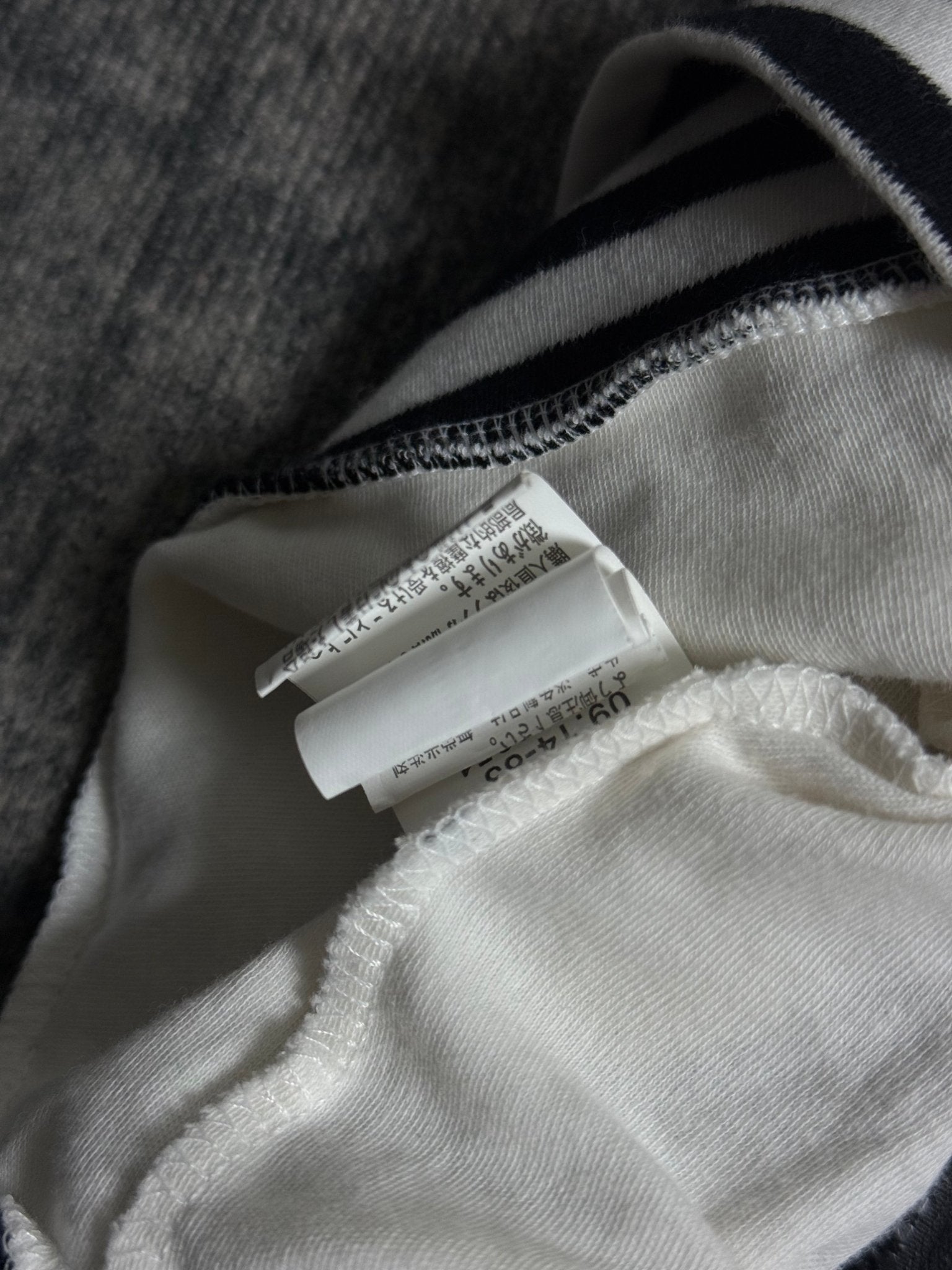 B2V - PARFUM HOODIE༒ vintage streetwear thrift y2k clothing by B2V_BAD2WEAR