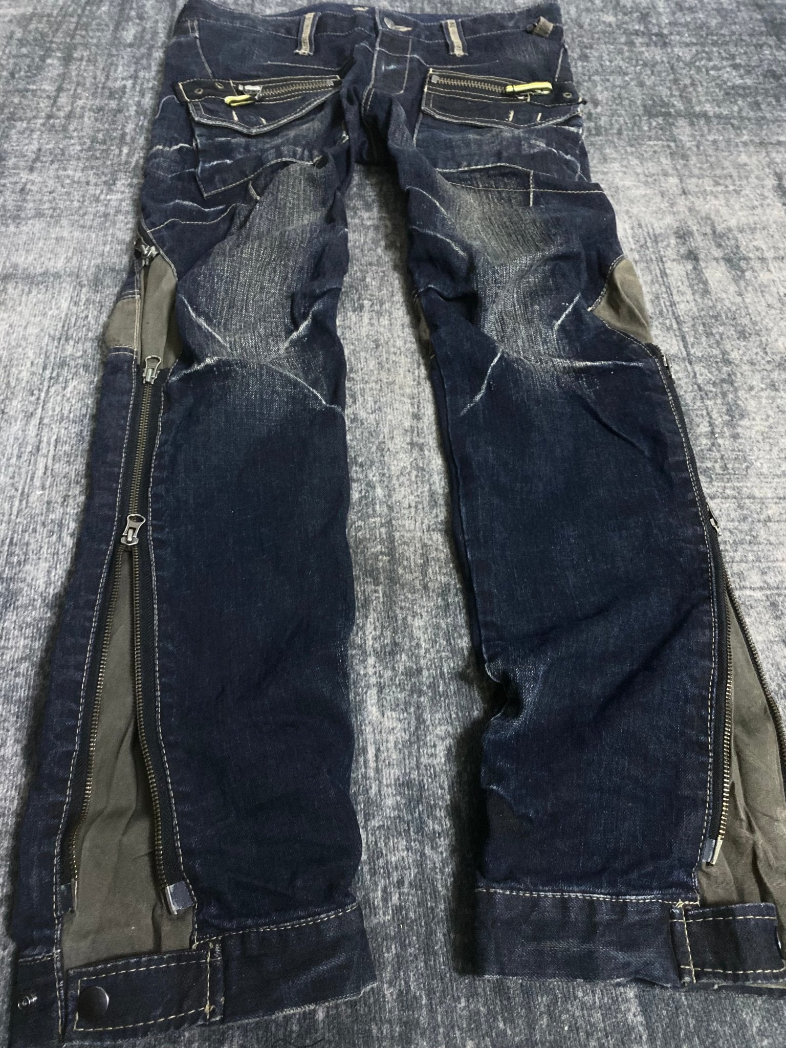 B2V - PPFM MULTI ZIP JEAN༒ vintage streetwear thrift y2k clothing by B2V_BAD2WEAR