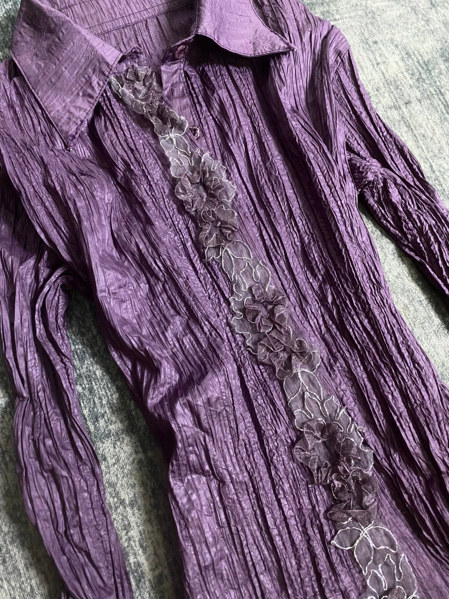B2V - Purpleeeeee༒ vintage streetwear thrift y2k clothing by B2V_BAD2WEAR