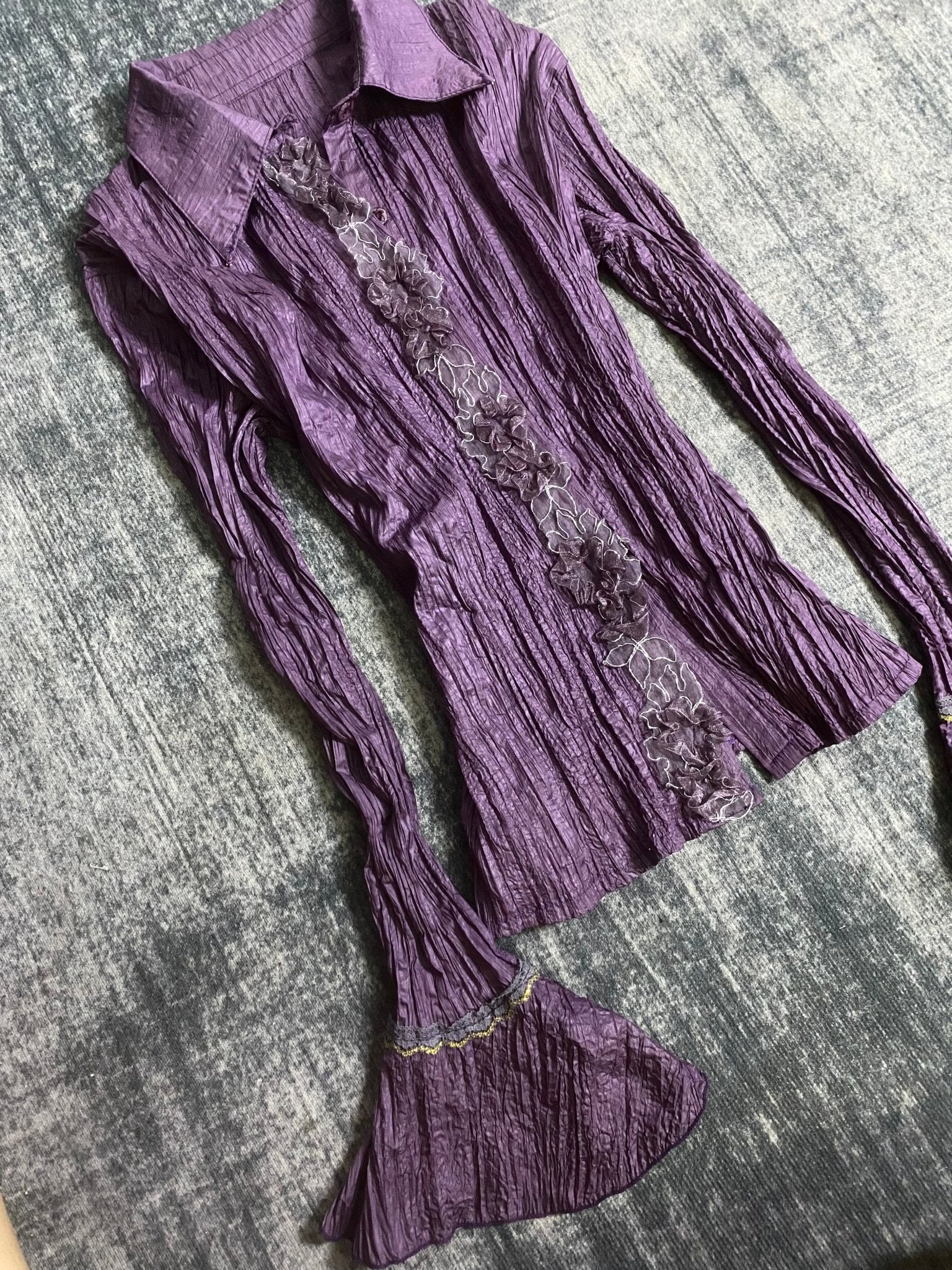B2V - Purpleeeeee༒ vintage streetwear thrift y2k clothing by B2V_BAD2WEAR