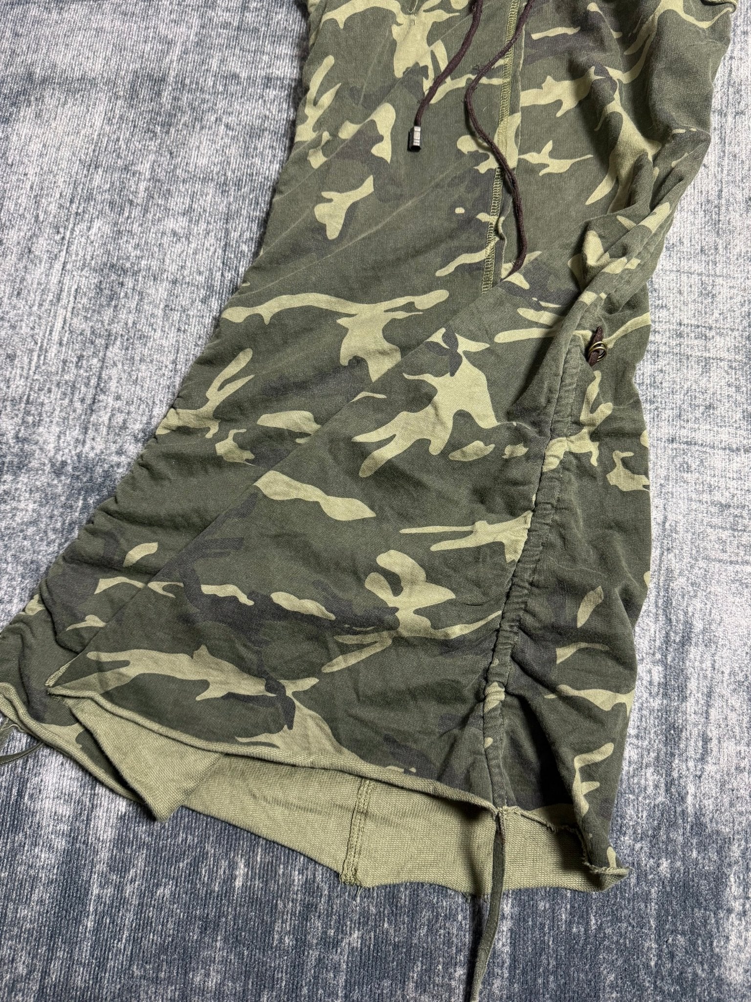 B2V - RASTARS& SKIRT ༒ vintage streetwear thrift y2k clothing by B2V_BAD2WEAR