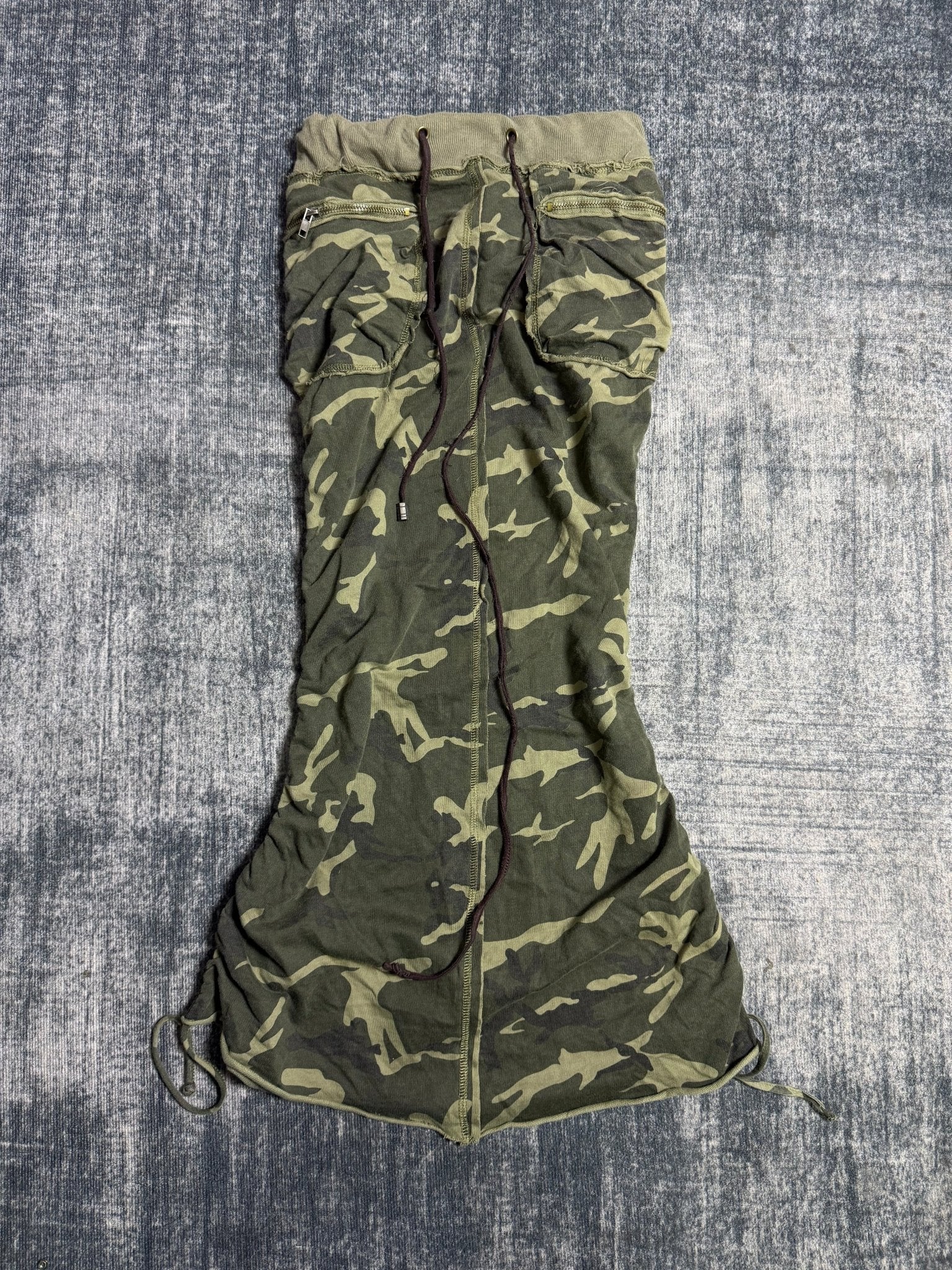 B2V - RASTARS& SKIRT ༒ vintage streetwear thrift y2k clothing by B2V_BAD2WEAR