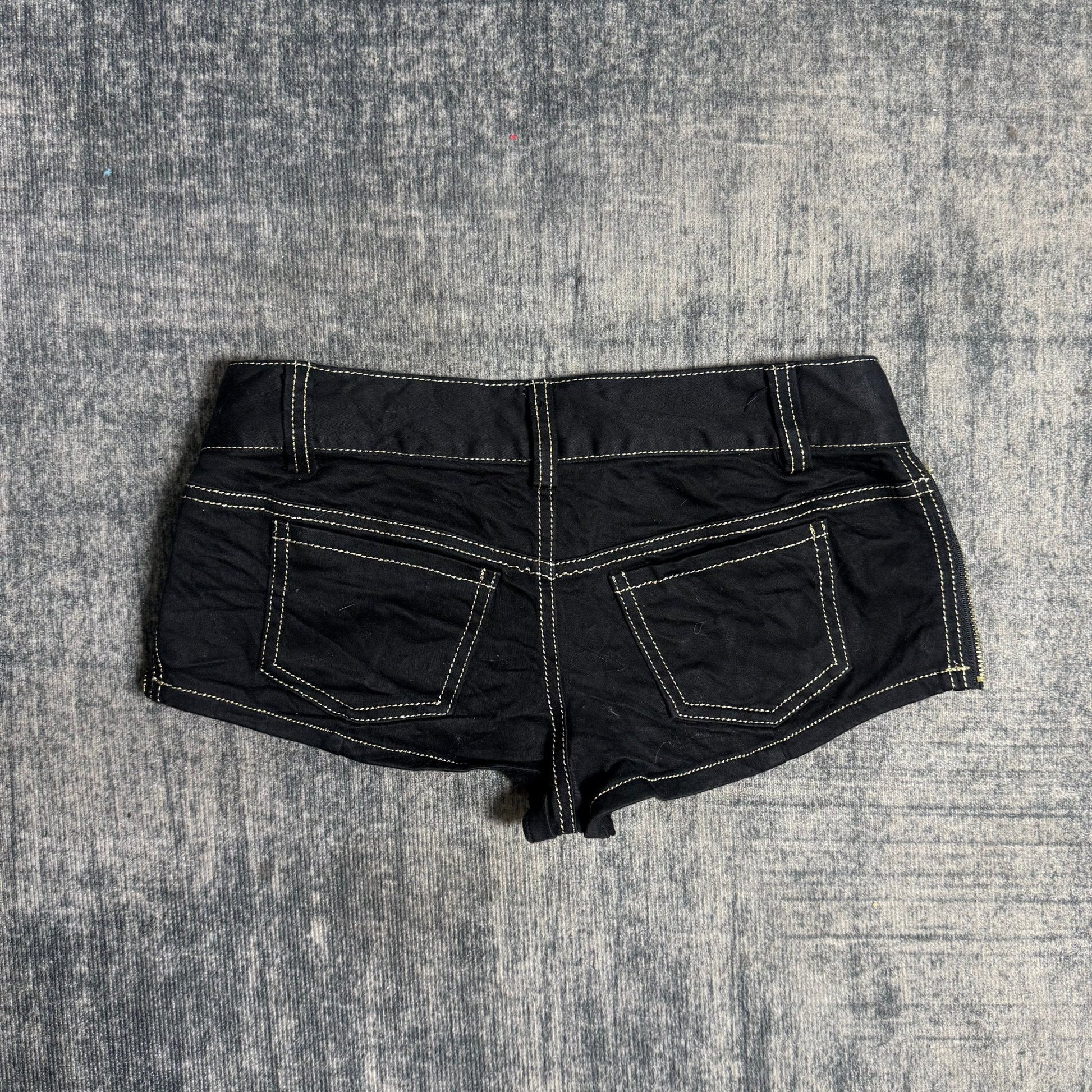 B2V REAL*MARS SHORTS༒ vintage streetwear thrift y2k clothing by B2V_BAD2WEAR