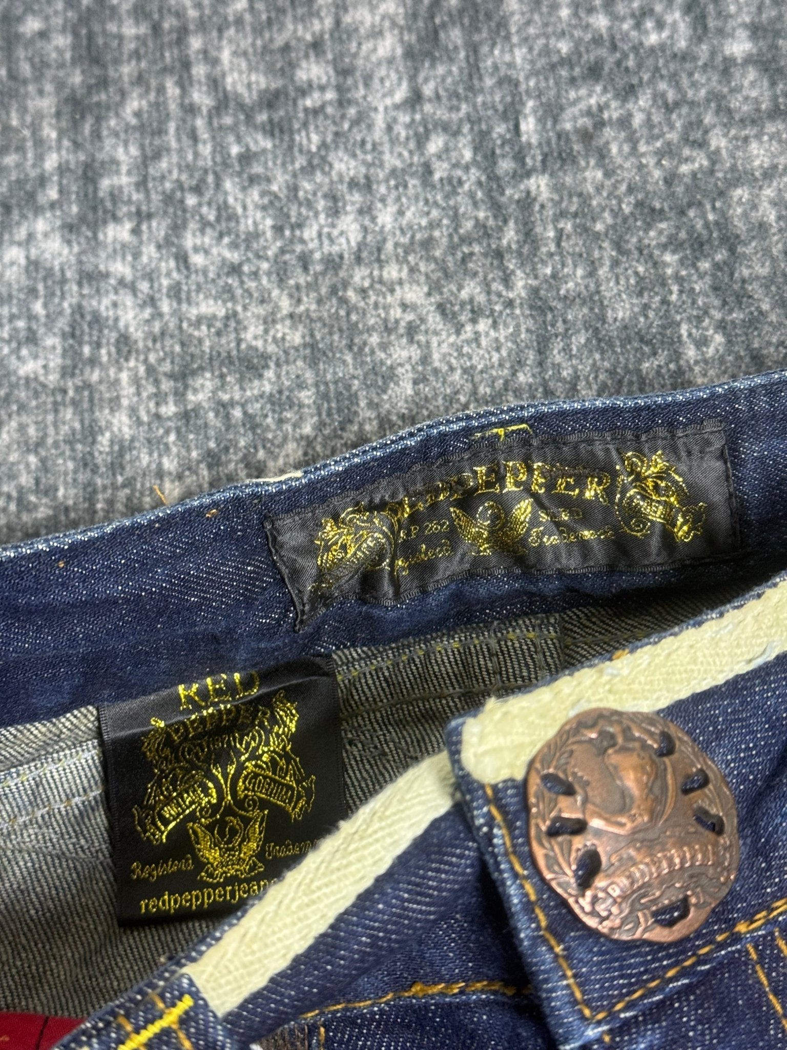 B2V - REDPEPPER JEAN༒ vintage streetwear thrift y2k clothing by B2V_BAD2WEAR