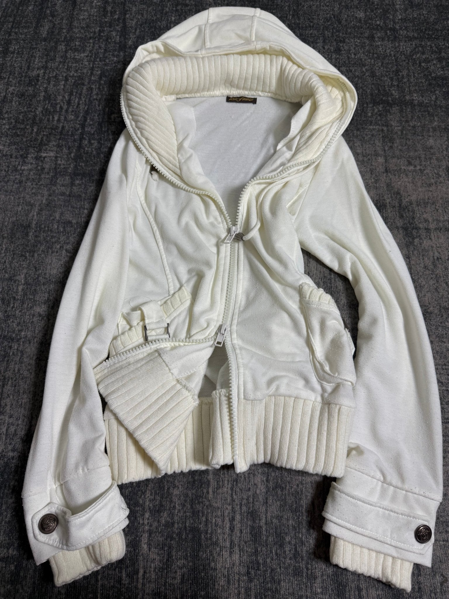 B2V - REI FIRENZE JACKET ༒ vintage streetwear thrift y2k clothing by B2V_BAD2WEAR