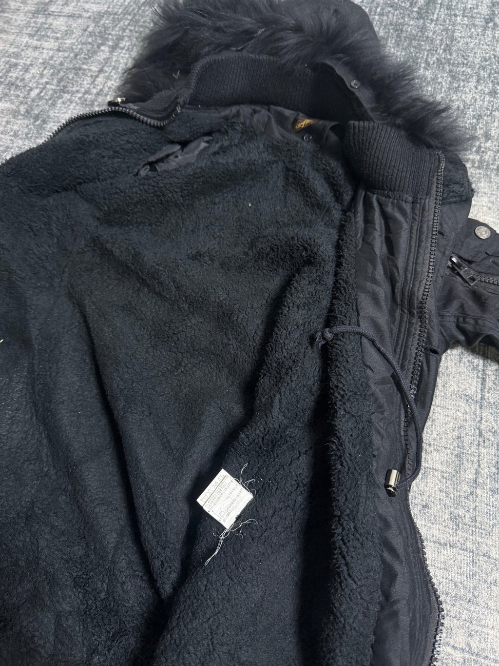 B2V - REI JACKET༒ vintage streetwear thrift y2k clothing by B2V_BAD2WEAR