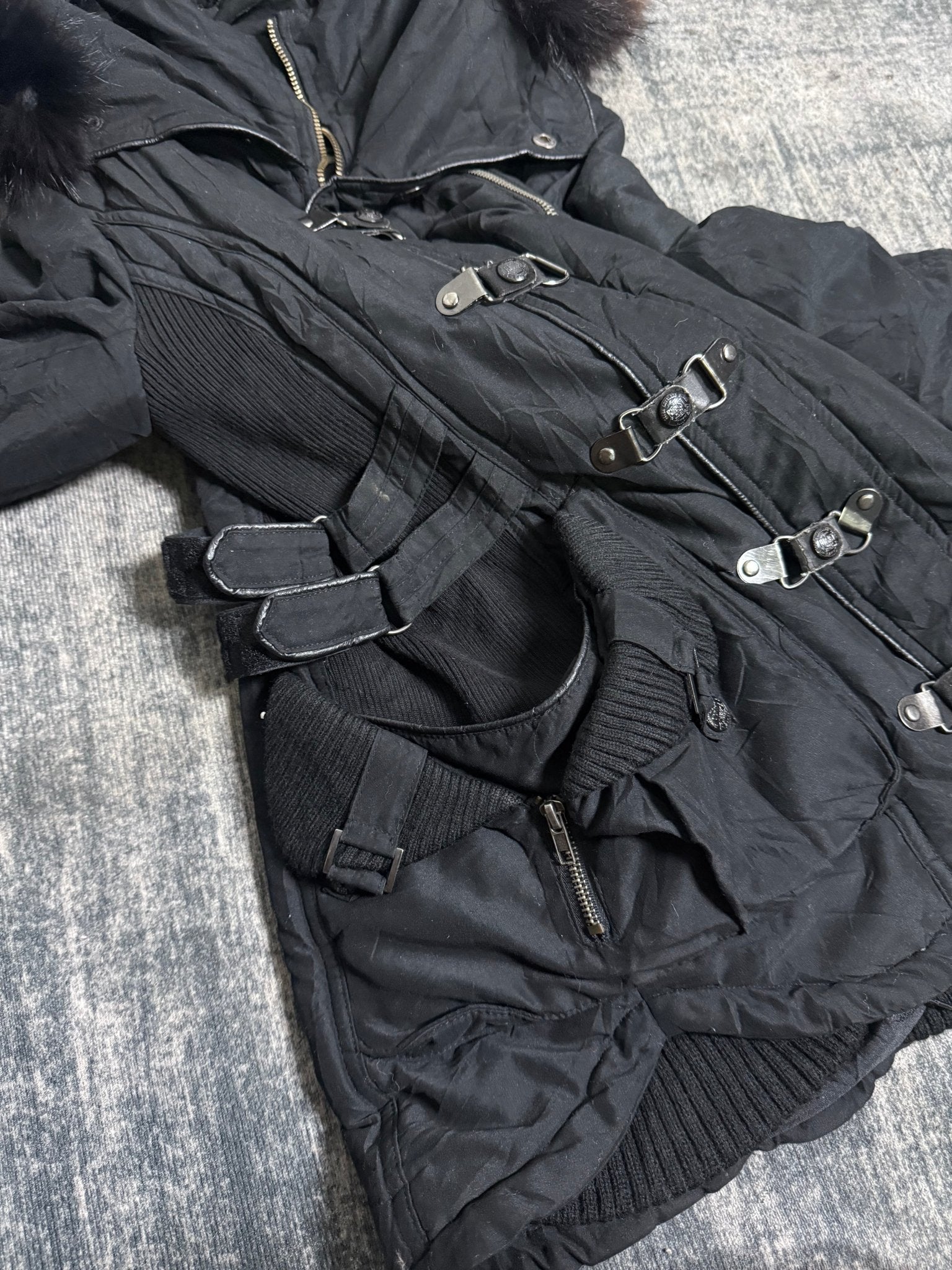 B2V - REVLOLT JACKET(3)༒ vintage streetwear thrift y2k clothing by B2V_BAD2WEAR