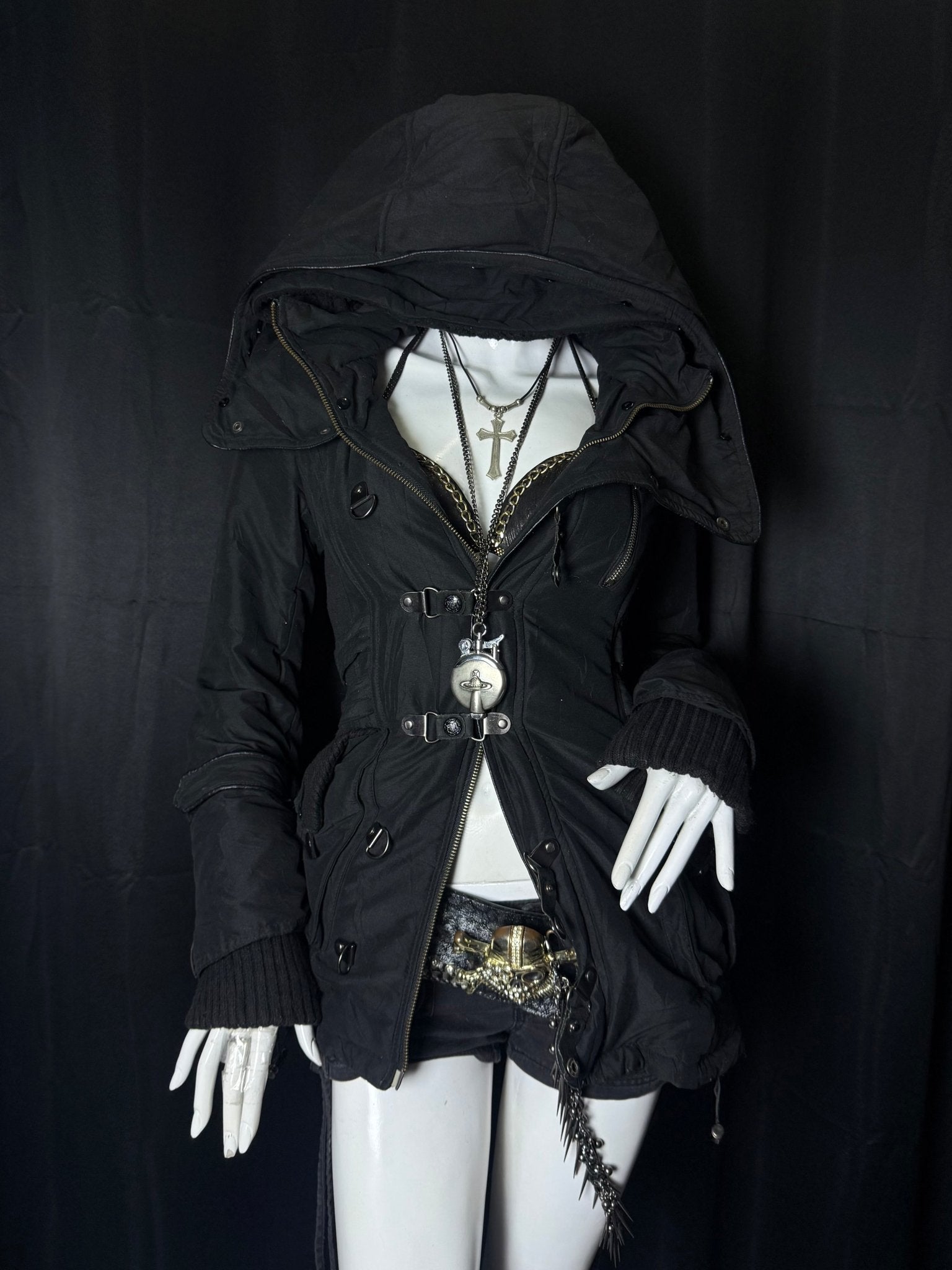 B2V - REVOLT JACKET༒ vintage streetwear thrift y2k clothing by B2V_BAD2WEAR