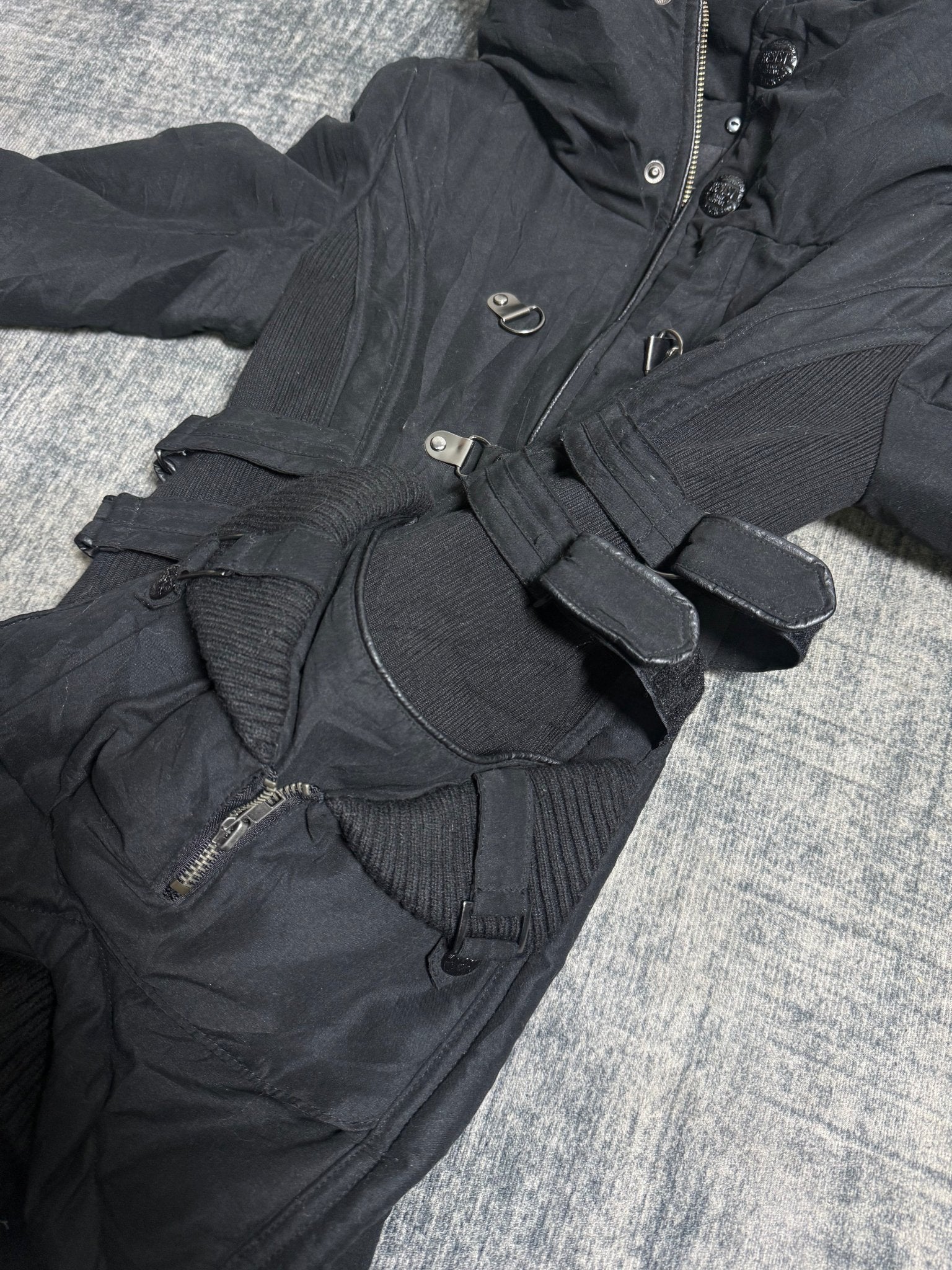 B2V - REVOLT JACKET༒ vintage streetwear thrift y2k clothing by B2V_BAD2WEAR