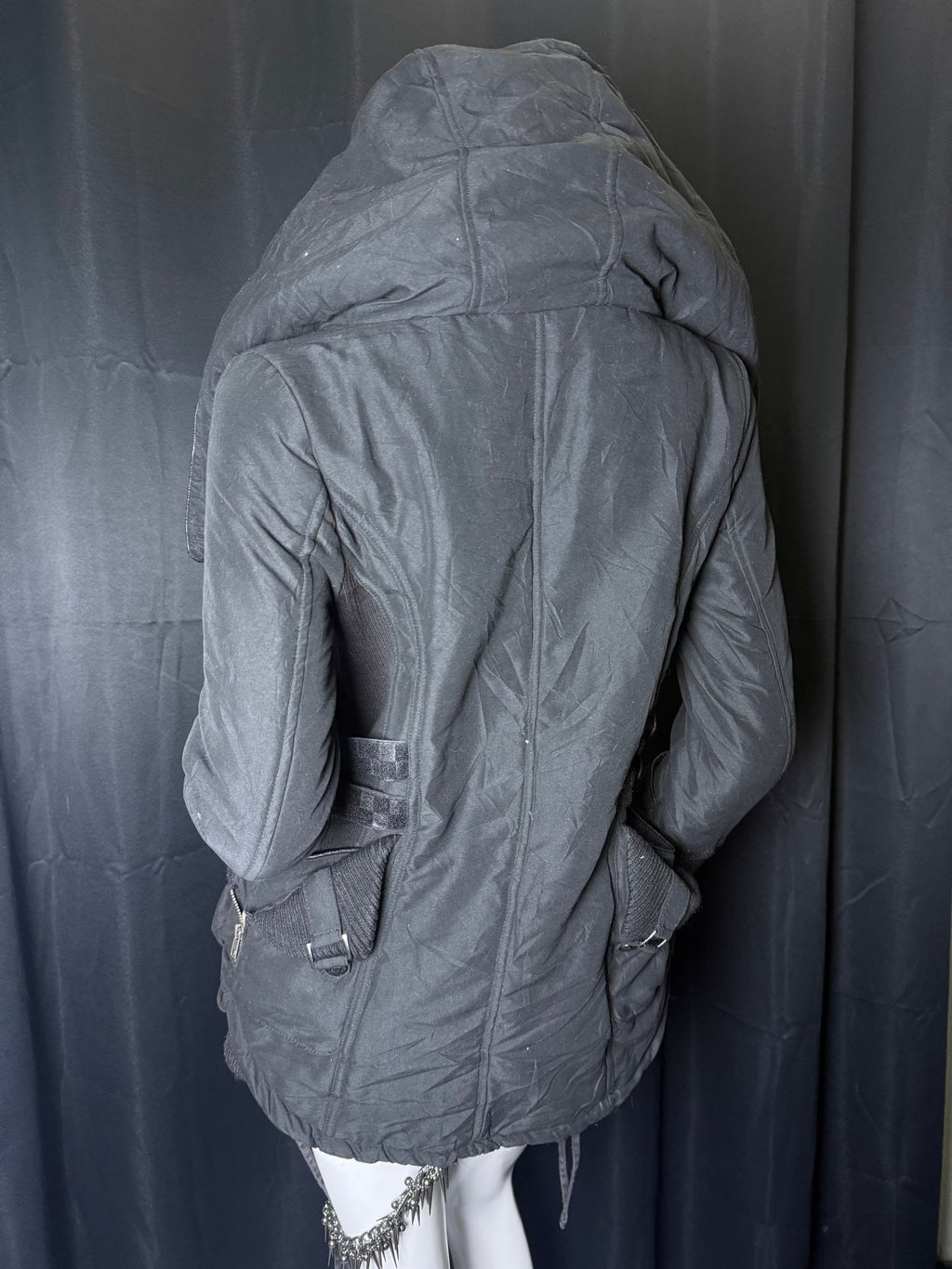 B2V - REVOLT JACKET༒ vintage streetwear thrift y2k clothing by B2V_BAD2WEAR