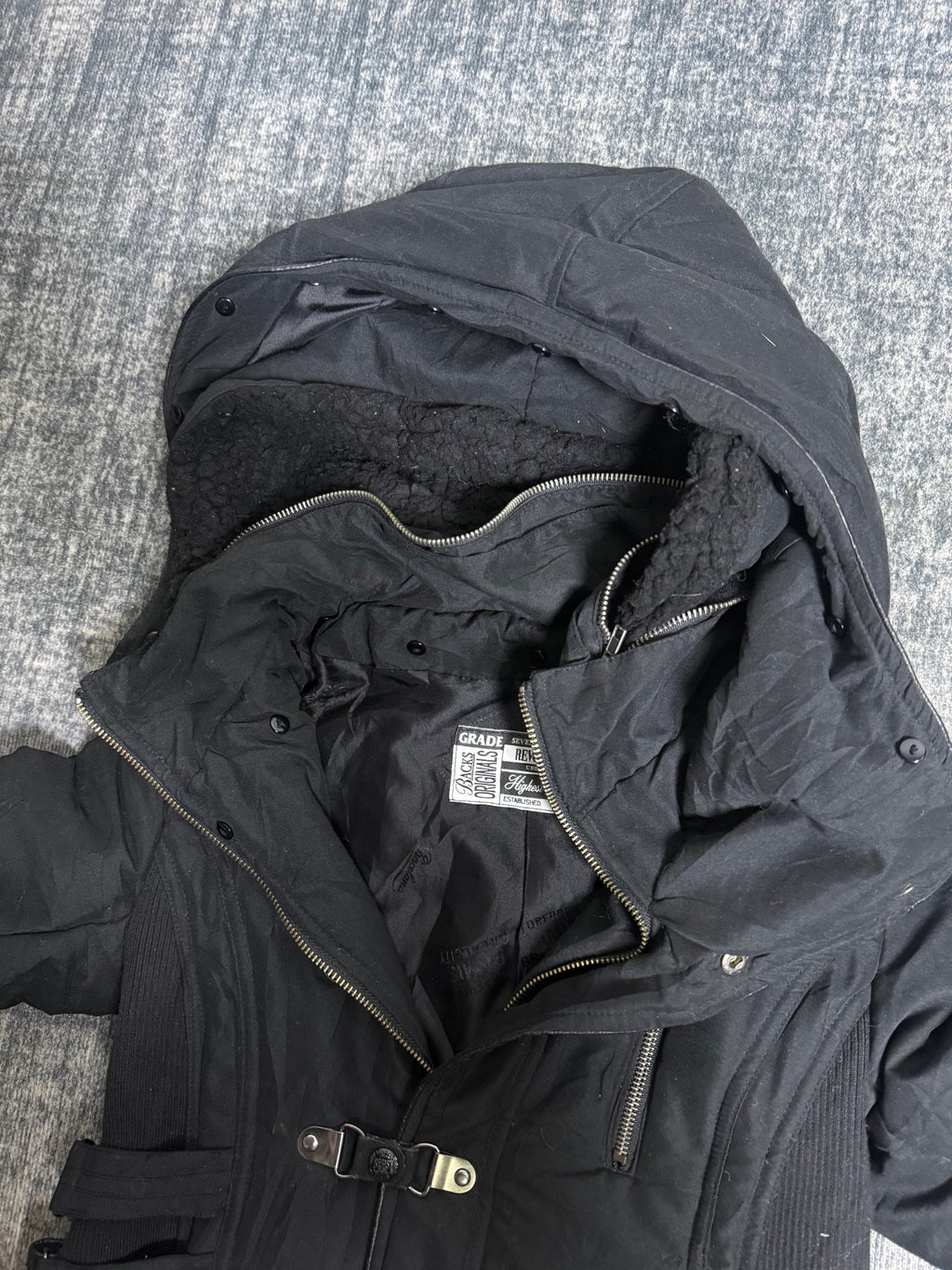 B2V - REVOLT JACKET༒ vintage streetwear thrift y2k clothing by B2V_BAD2WEAR