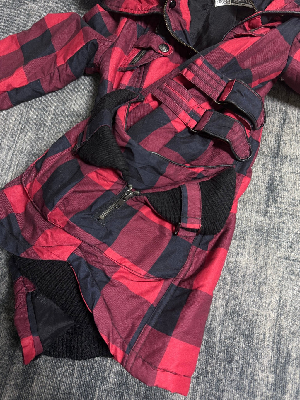 B2V - REVOLT JACKET༒ vintage streetwear thrift y2k clothing by B2V_BAD2WEAR