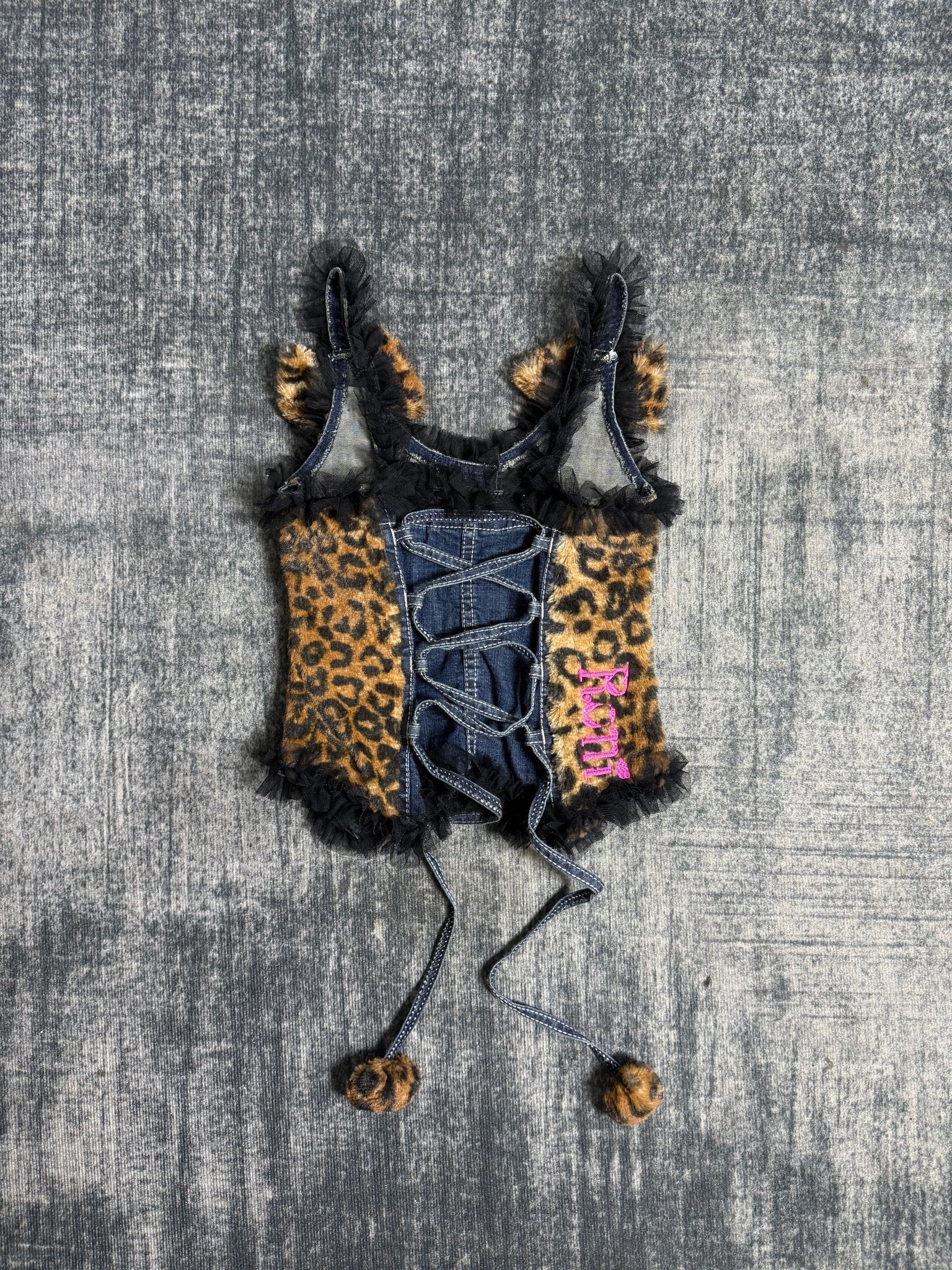 B2V - RONJEAN TANK TOP༒ vintage streetwear thrift y2k clothing by B2V_BAD2WEAR