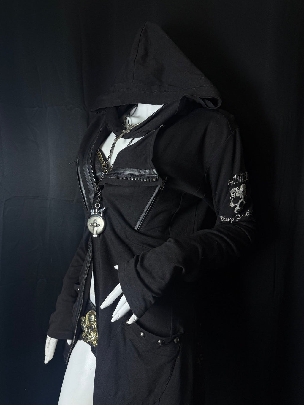 B2V - SEXPOT REVENGE JACKET ༒ *RARE* vintage streetwear thrift y2k clothing by B2V_BAD2WEAR