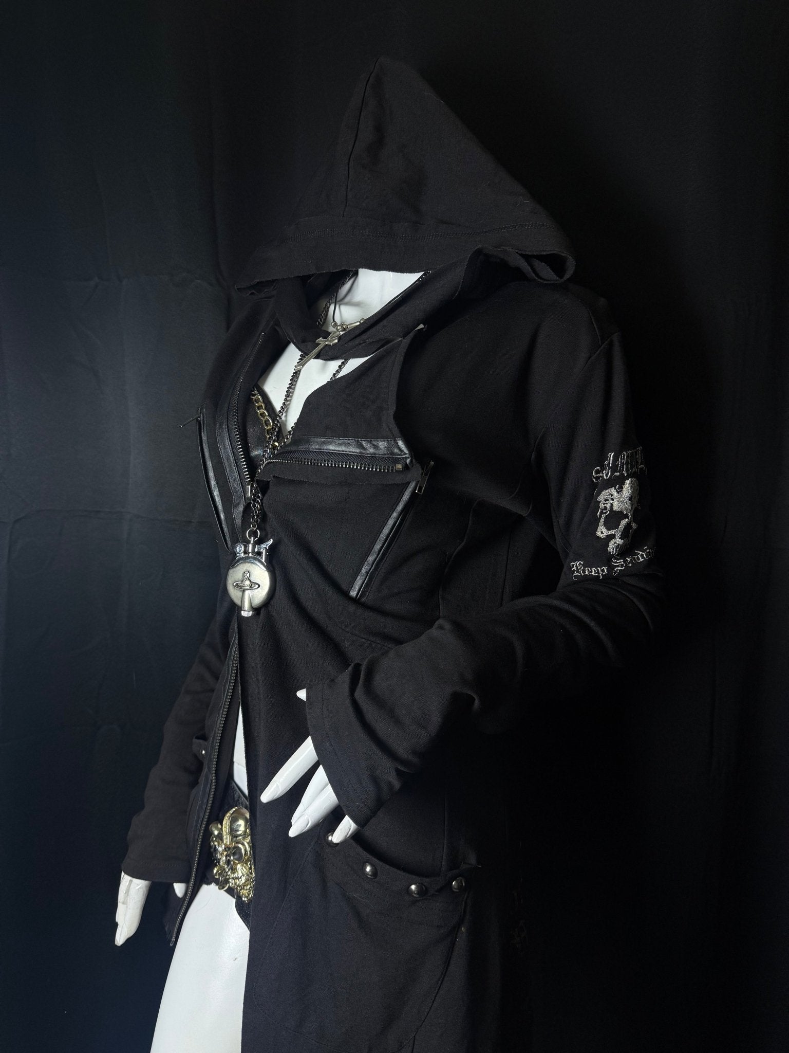 B2V - SEXPOT REVENGE JACKET ༒ *RARE* vintage streetwear thrift y2k clothing by B2V_BAD2WEAR