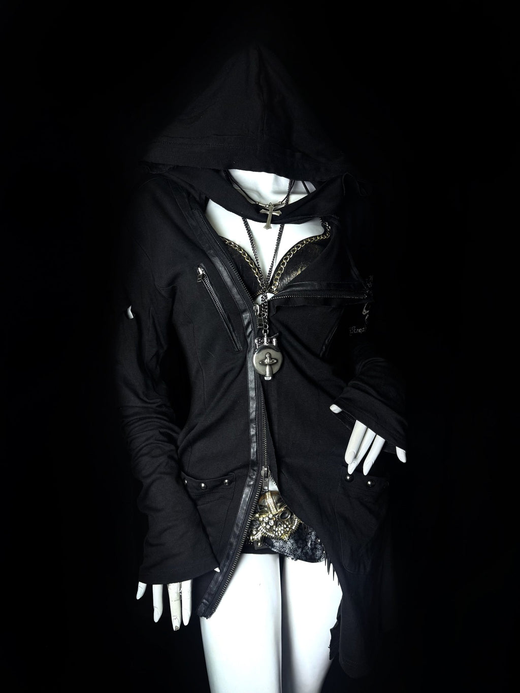 B2V - SEXPOT REVENGE JACKET ༒ *RARE* vintage streetwear thrift y2k clothing by B2V_BAD2WEAR