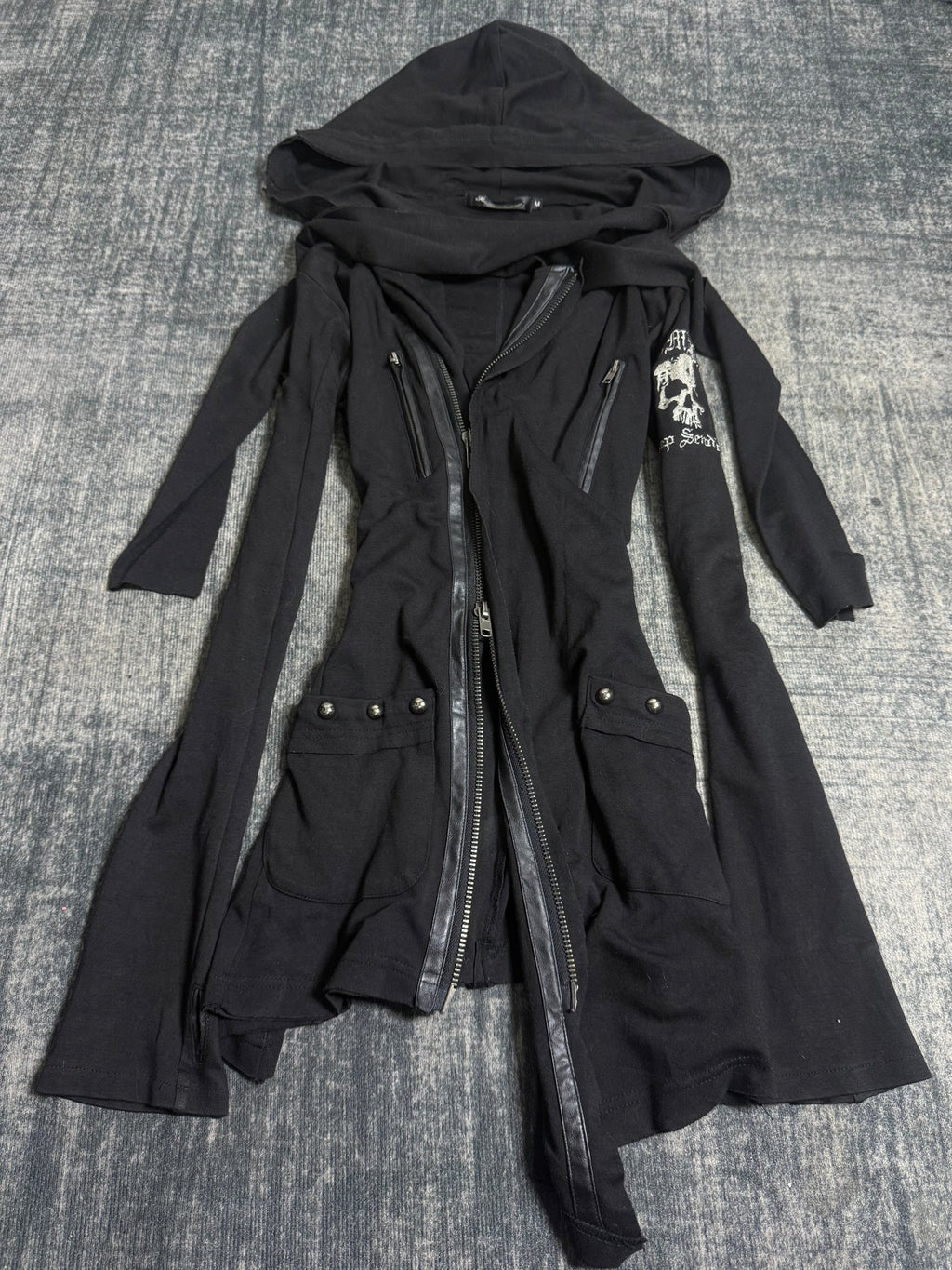 B2V - SEXPOT REVENGE JACKET ༒ *RARE* vintage streetwear thrift y2k clothing by B2V_BAD2WEAR