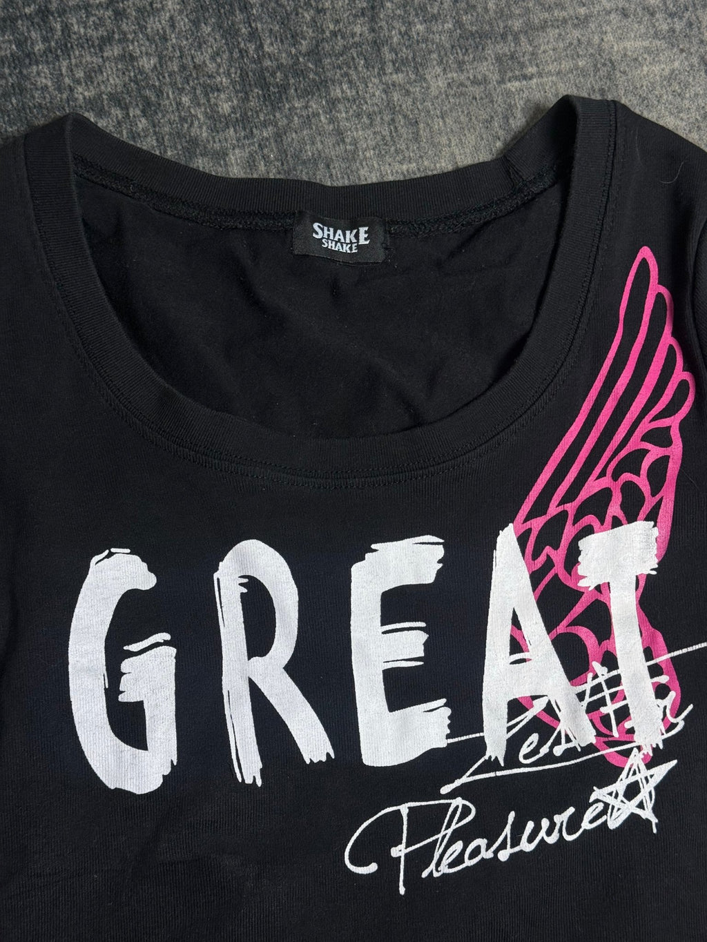 B2V - SHAKE SHAKE SHIRT༒FOR MY ANGEL ⚜️ vintage streetwear thrift y2k clothing by B2V_BAD2WEAR