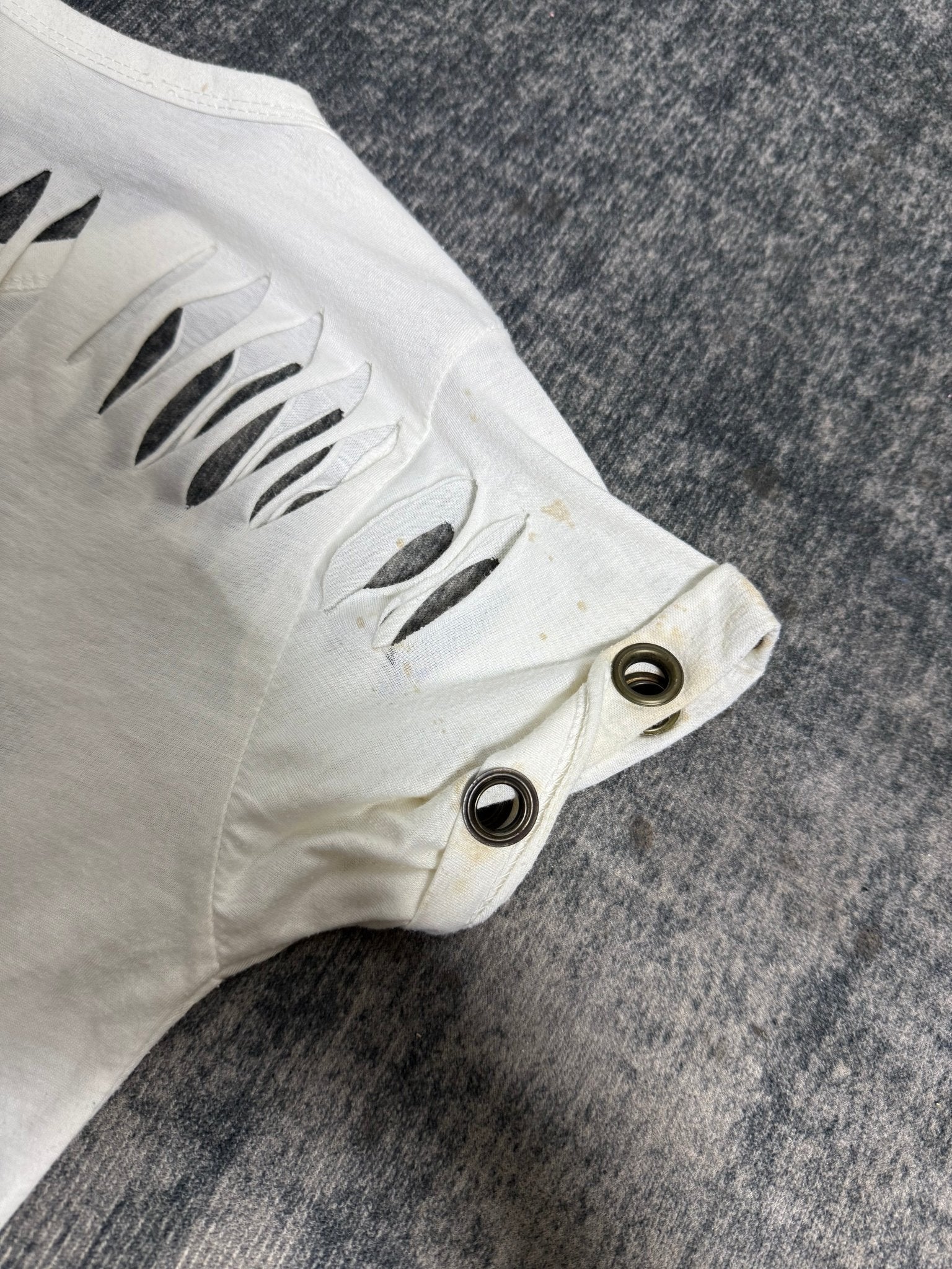 B2V - SHIRT༒ vintage streetwear thrift y2k clothing by B2V_BAD2WEAR
