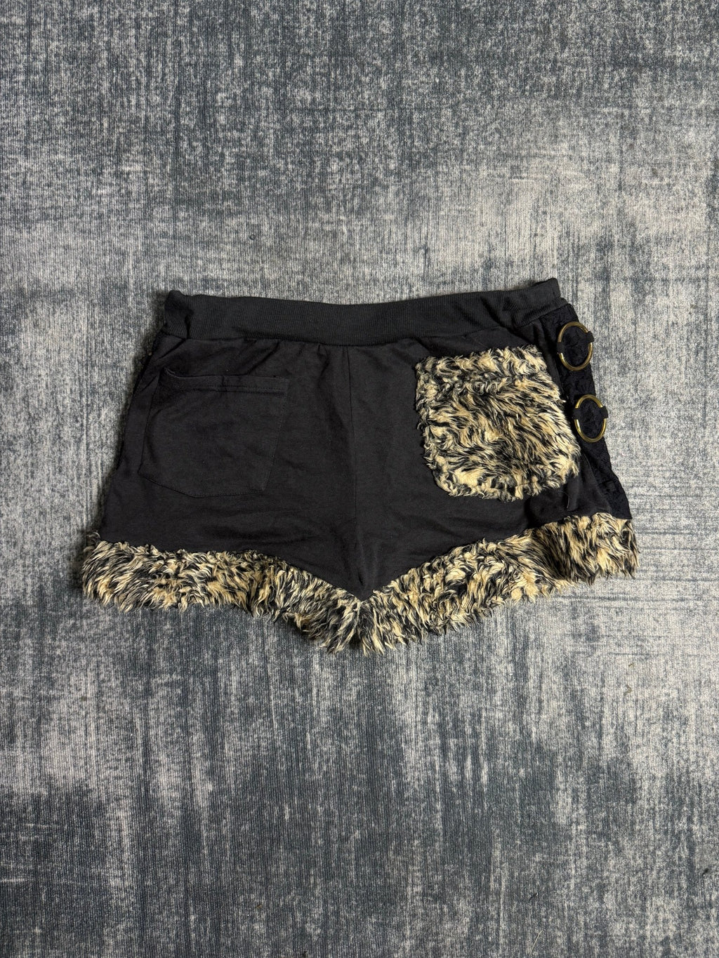 B2V - SHORT༒ vintage streetwear thrift y2k clothing by B2V_BAD2WEAR