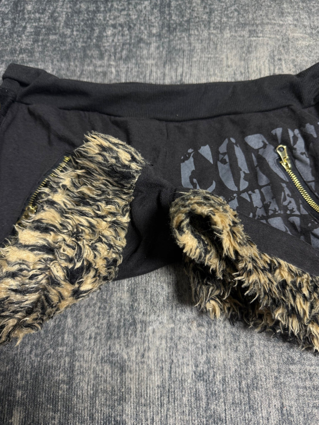 B2V - SHORT༒ vintage streetwear thrift y2k clothing by B2V_BAD2WEAR