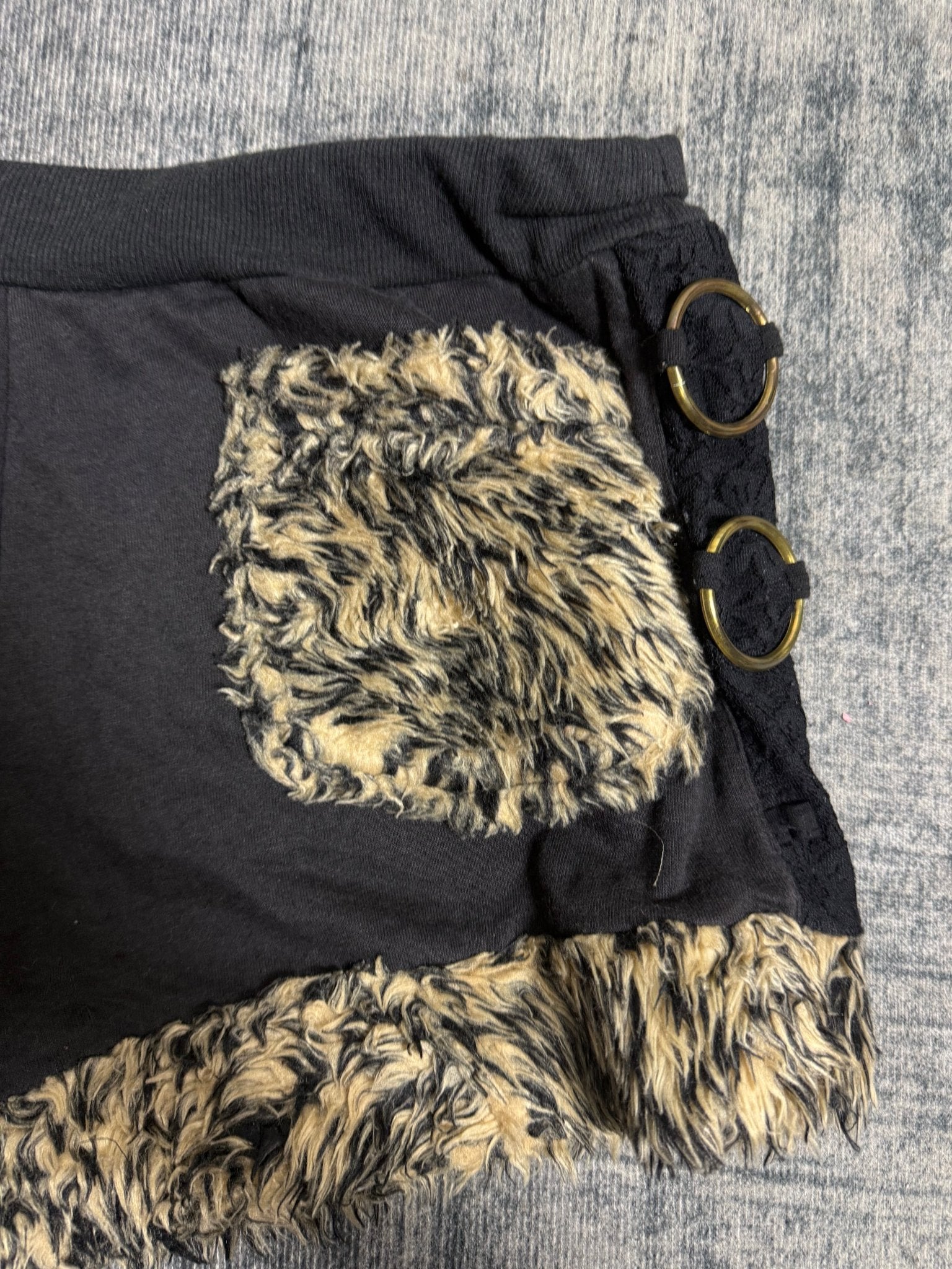 B2V - SHORT༒ vintage streetwear thrift y2k clothing by B2V_BAD2WEAR