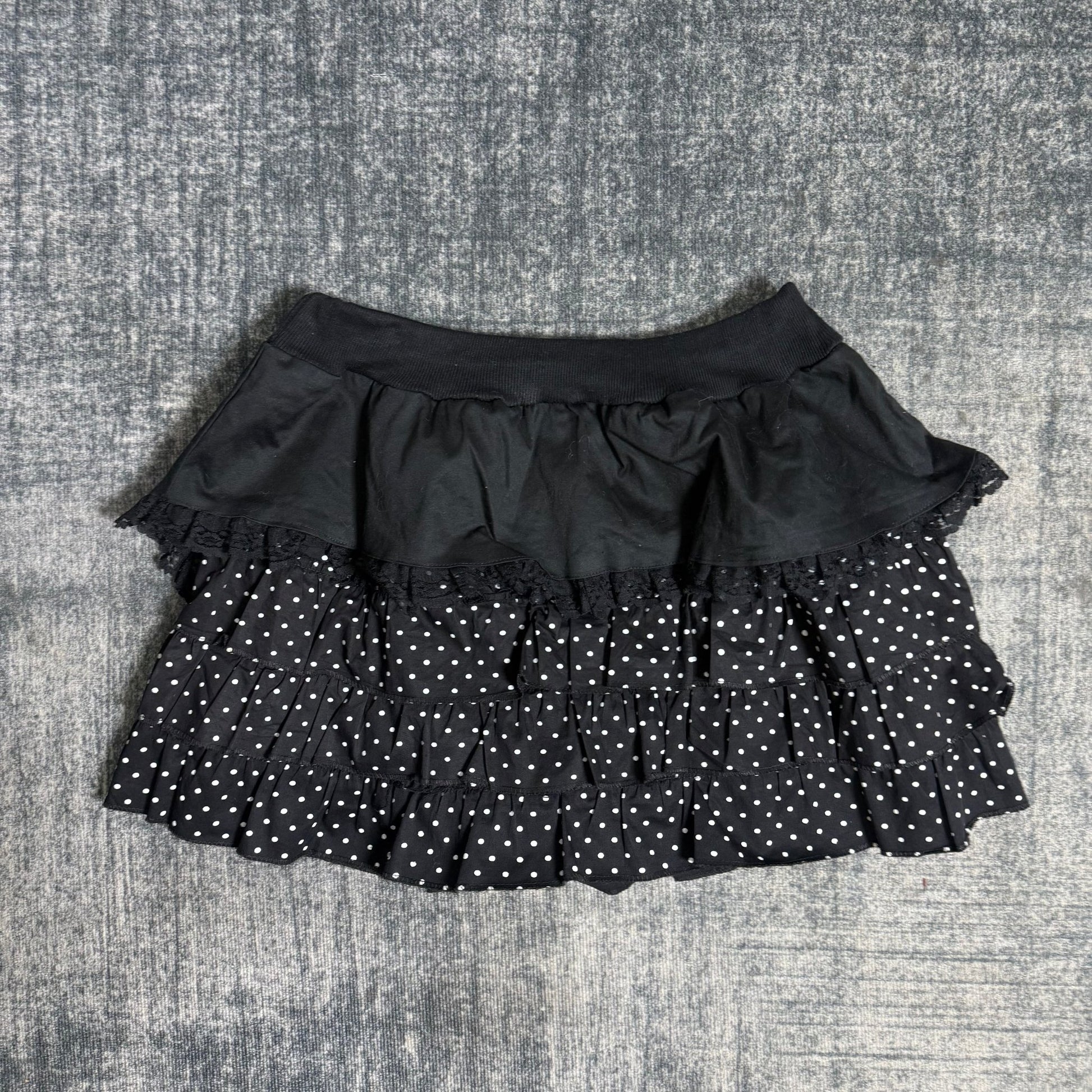 B2V - SHORT༒ vintage streetwear thrift y2k clothing by B2V_BAD2WEAR