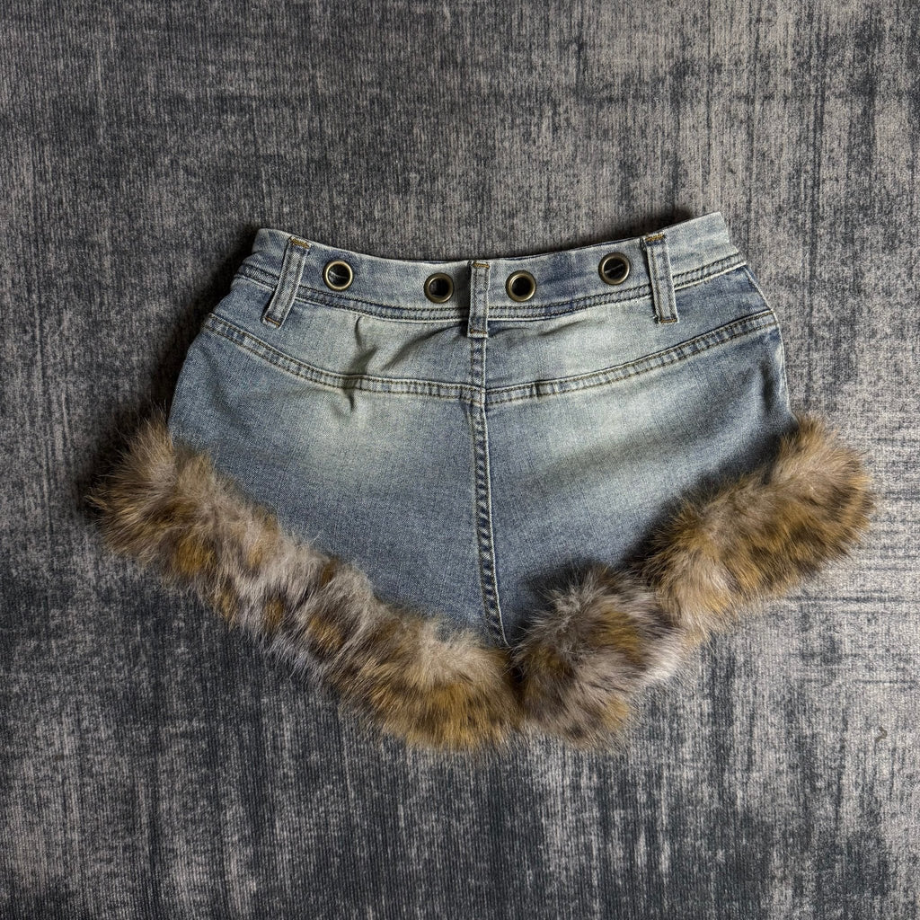 B2V - SHORTS ZX༒ vintage streetwear thrift y2k clothing by B2V_BAD2WEAR