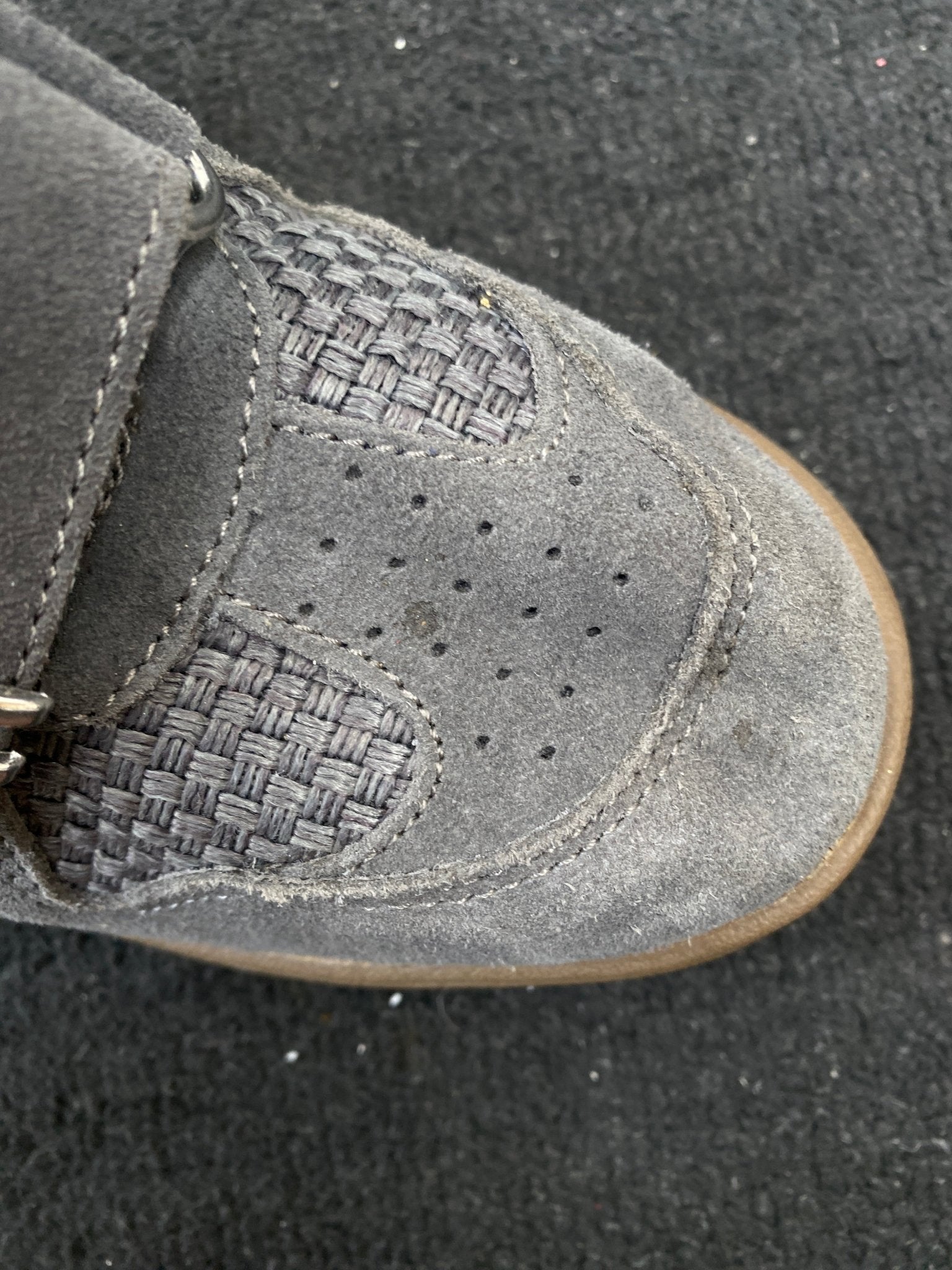 B2V - SKCH SHOES༒ vintage streetwear thrift y2k clothing by B2V_BAD2WEAR