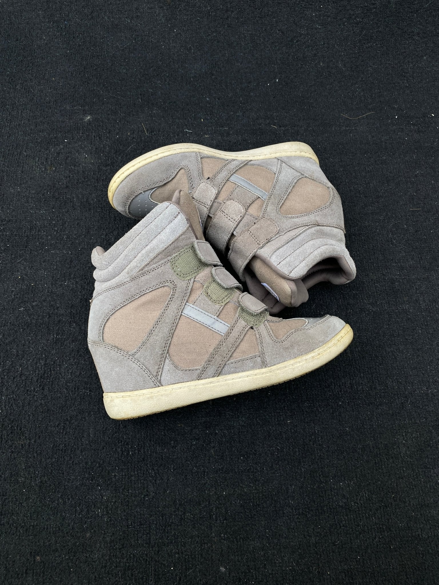 B2V - SKCH SHOES༒ vintage streetwear thrift y2k clothing by B2V_BAD2WEAR