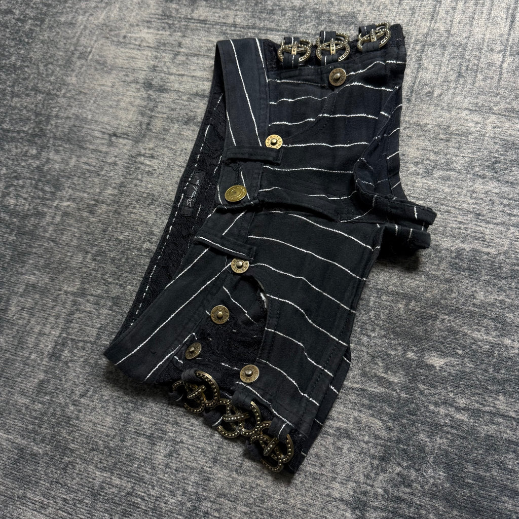 B2V - SKINNY LIPS SHORTS11༒ vintage streetwear thrift y2k clothing by B2V_BAD2WEAR