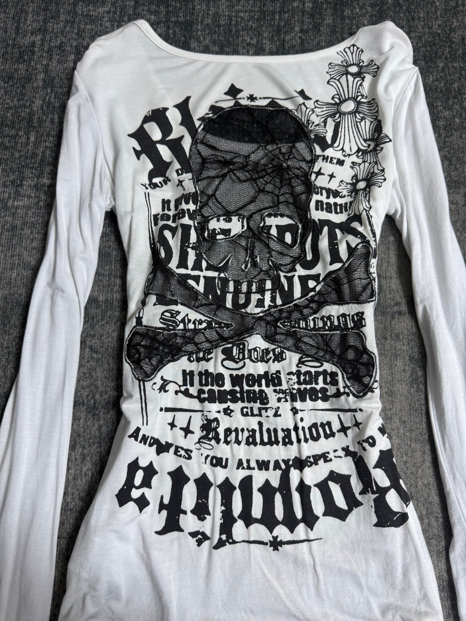 B2V - SKULL JP TOP༒ vintage streetwear thrift y2k clothing by B2V_BAD2WEAR