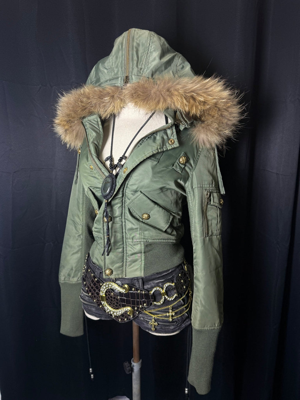 B2V - SLY G CROP JACKET ༒ vintage streetwear thrift y2k clothing by B2V_BAD2WEAR