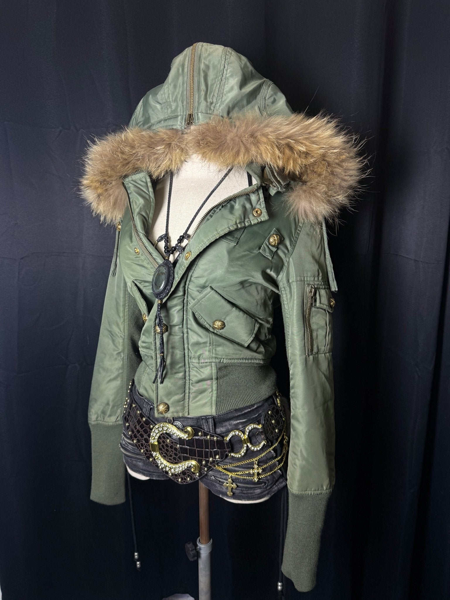 B2V - SLY G CROP JACKET ༒ vintage streetwear thrift y2k clothing by B2V_BAD2WEAR