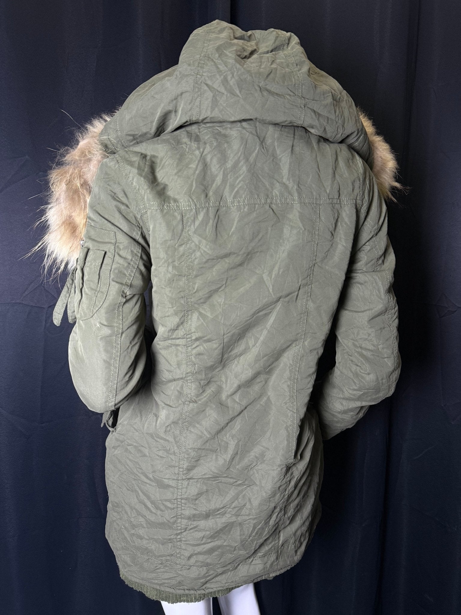 B2V - SLY G JACKET ༒ vintage streetwear thrift y2k clothing by B2V_BAD2WEAR