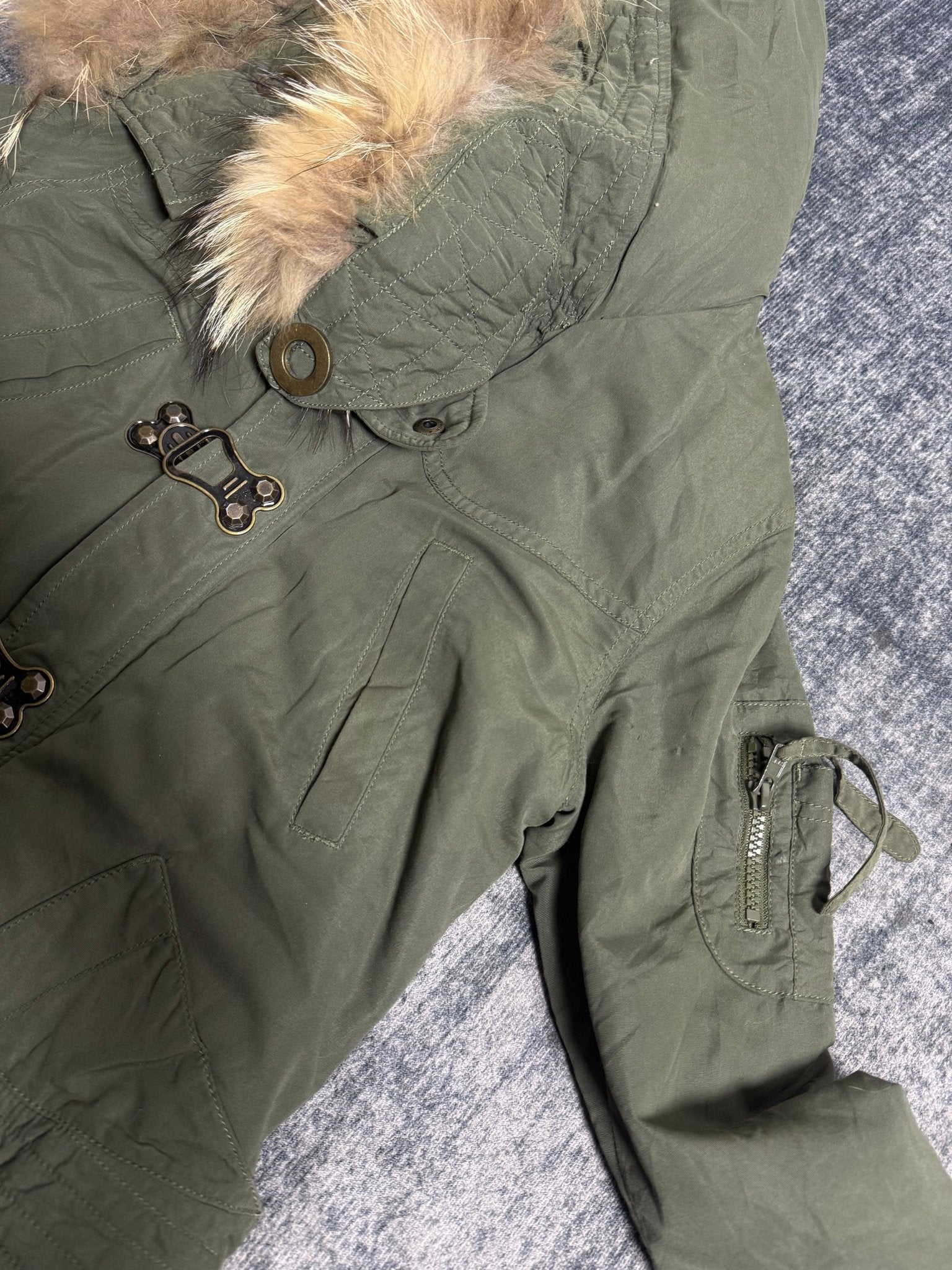 B2V - SLY G2JACKET༒ vintage streetwear thrift y2k clothing by B2V_BAD2WEAR
