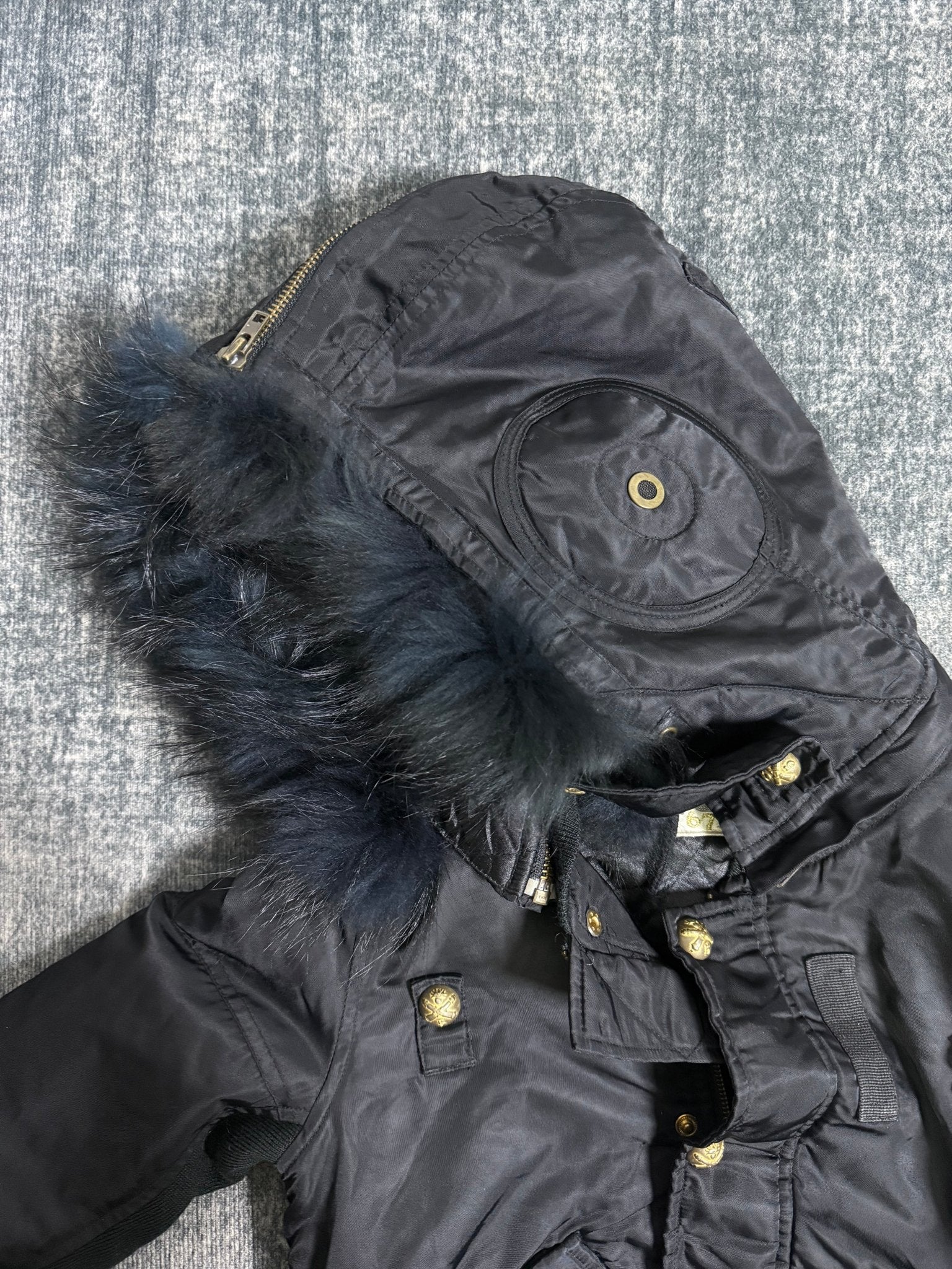 B2V - SLY HALf JACKET(2)༒ vintage streetwear thrift y2k clothing by B2V_BAD2WEAR