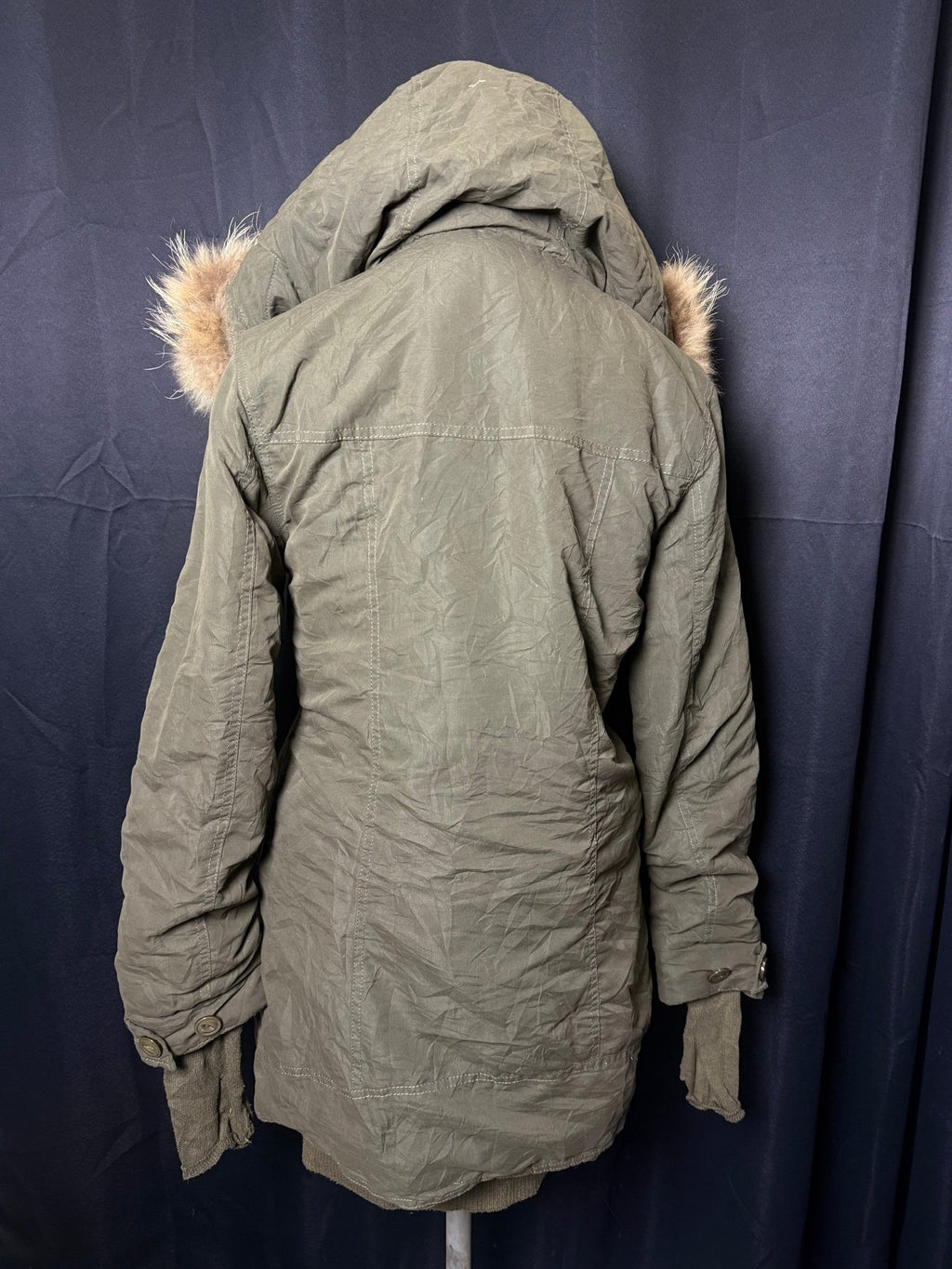 B2V - SLY JACKET ༒ vintage streetwear thrift y2k clothing by B2V_BAD2WEAR