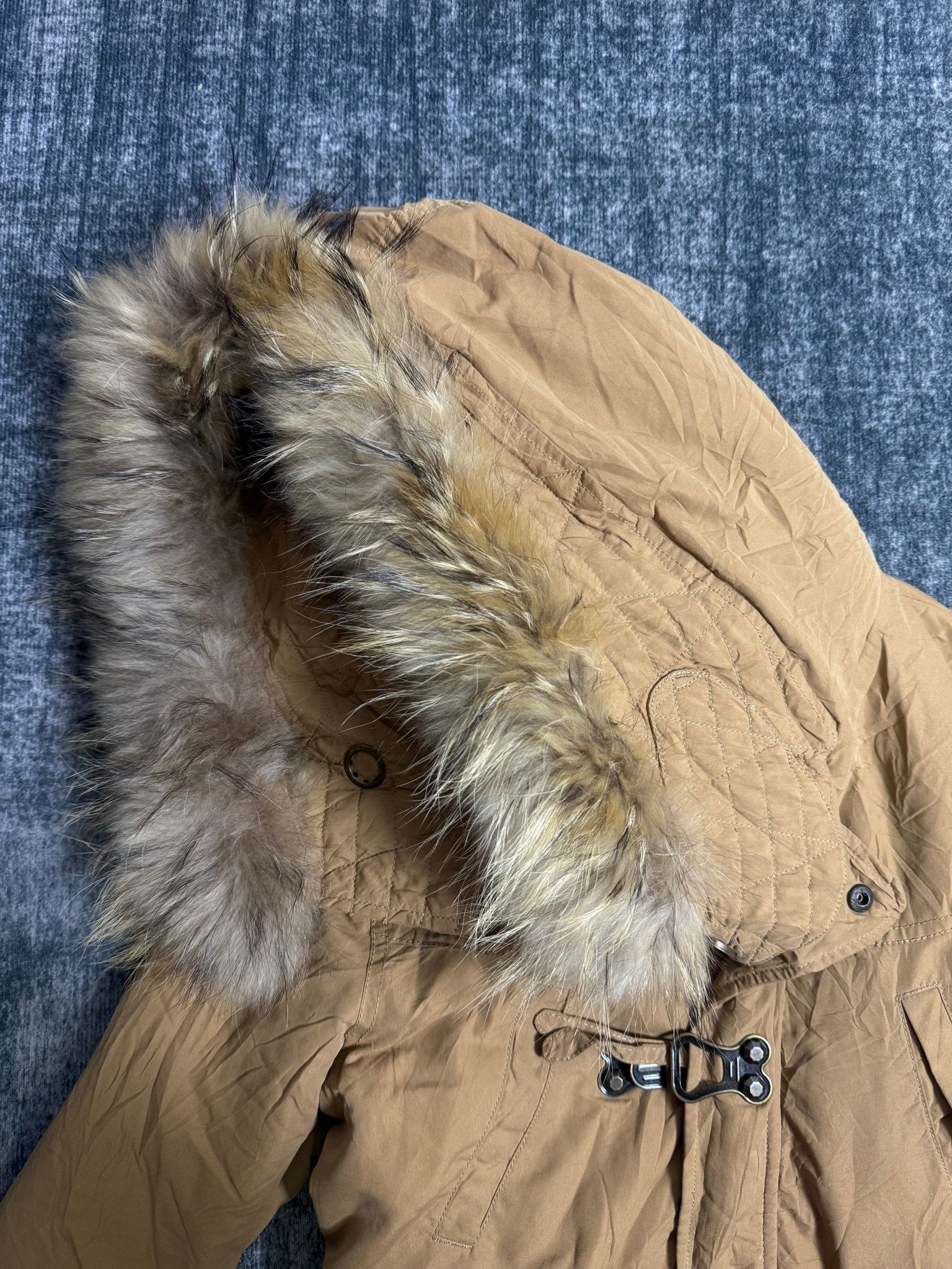 B2V - SLY JACKET༒ vintage streetwear thrift y2k clothing by B2V_BAD2WEAR