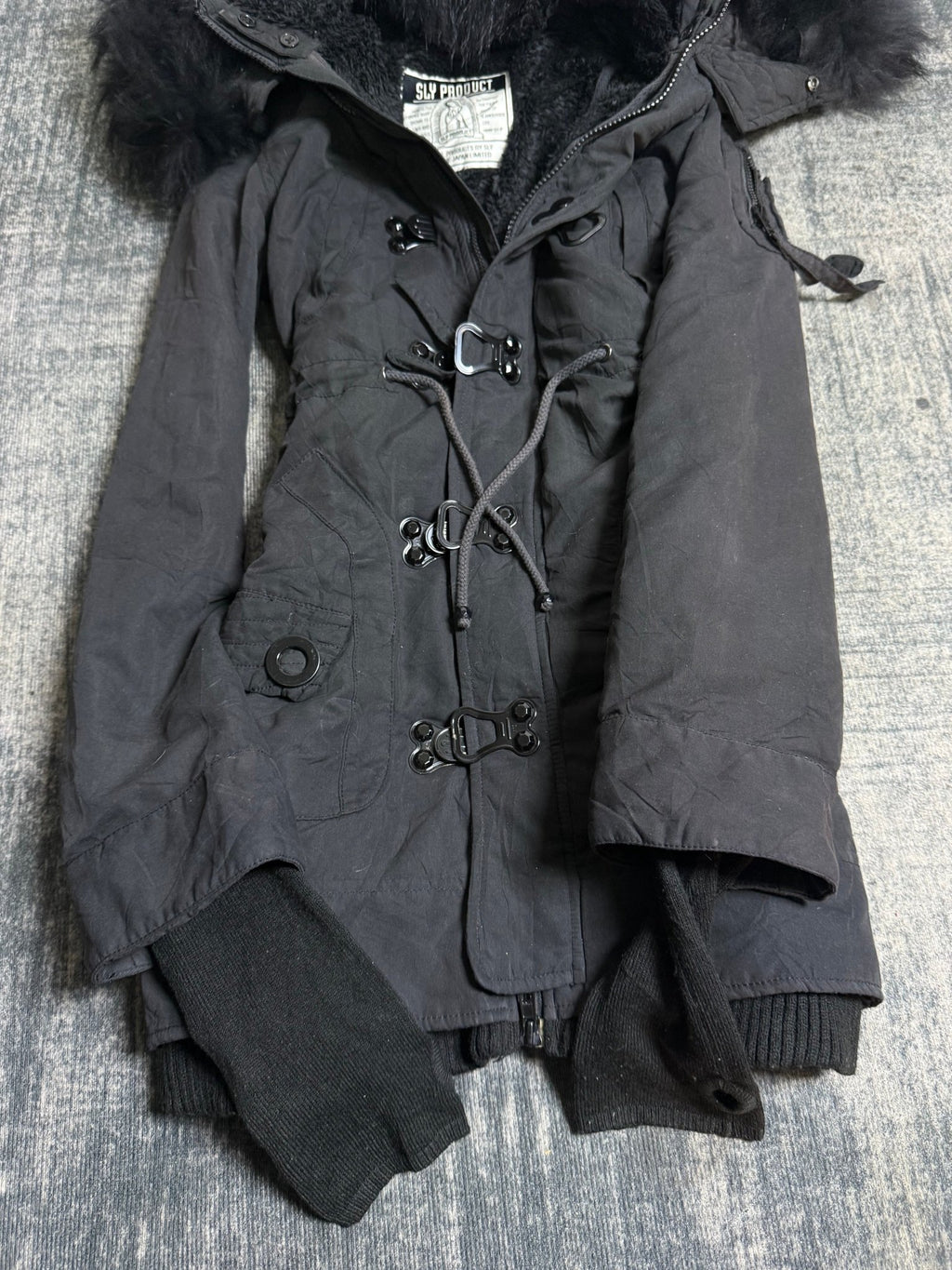 B2V - SLY JACKET༒ vintage streetwear thrift y2k clothing by B2V_BAD2WEAR