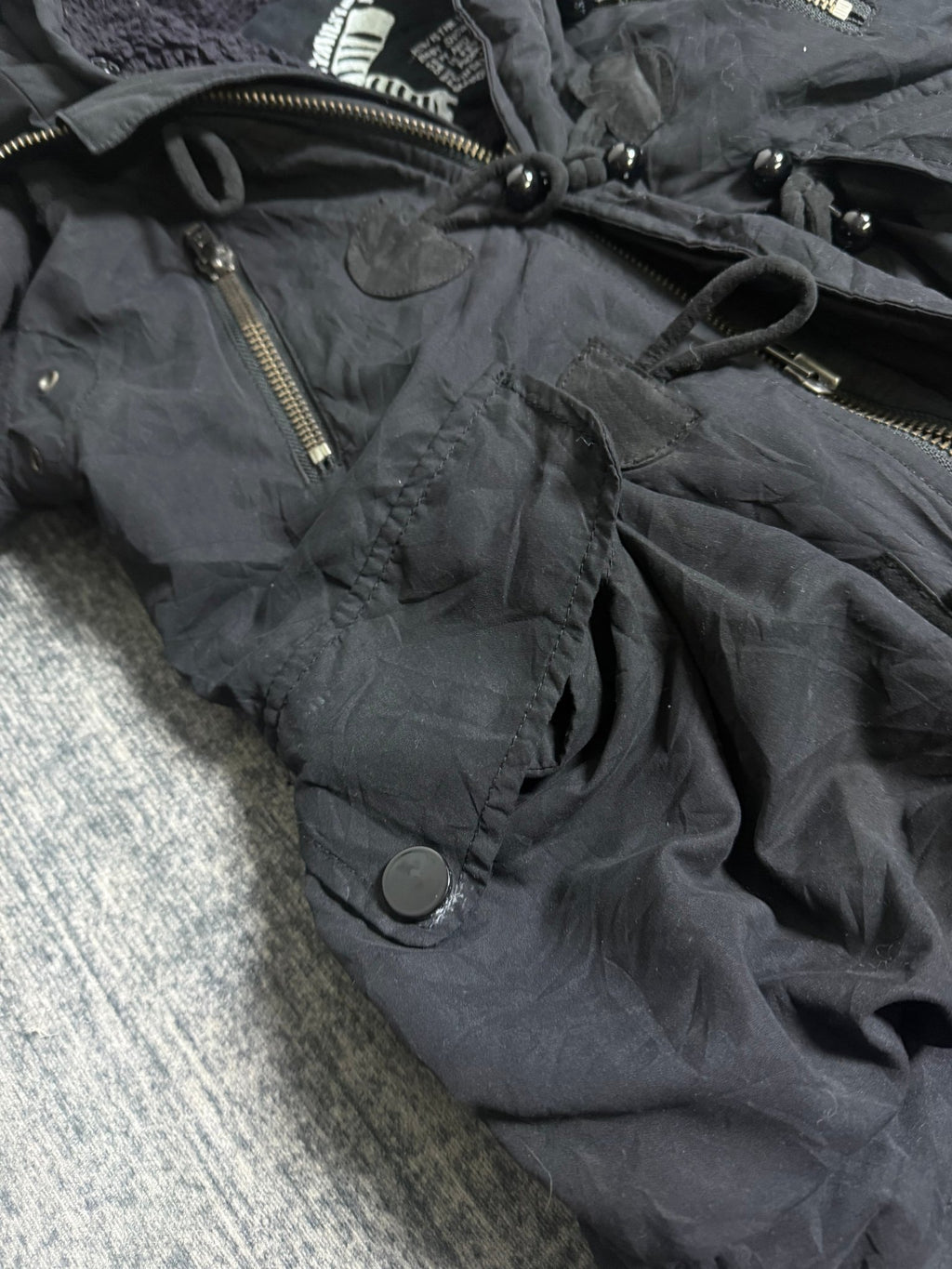 B2V - SLY JACKET༒ vintage streetwear thrift y2k clothing by B2V_BAD2WEAR