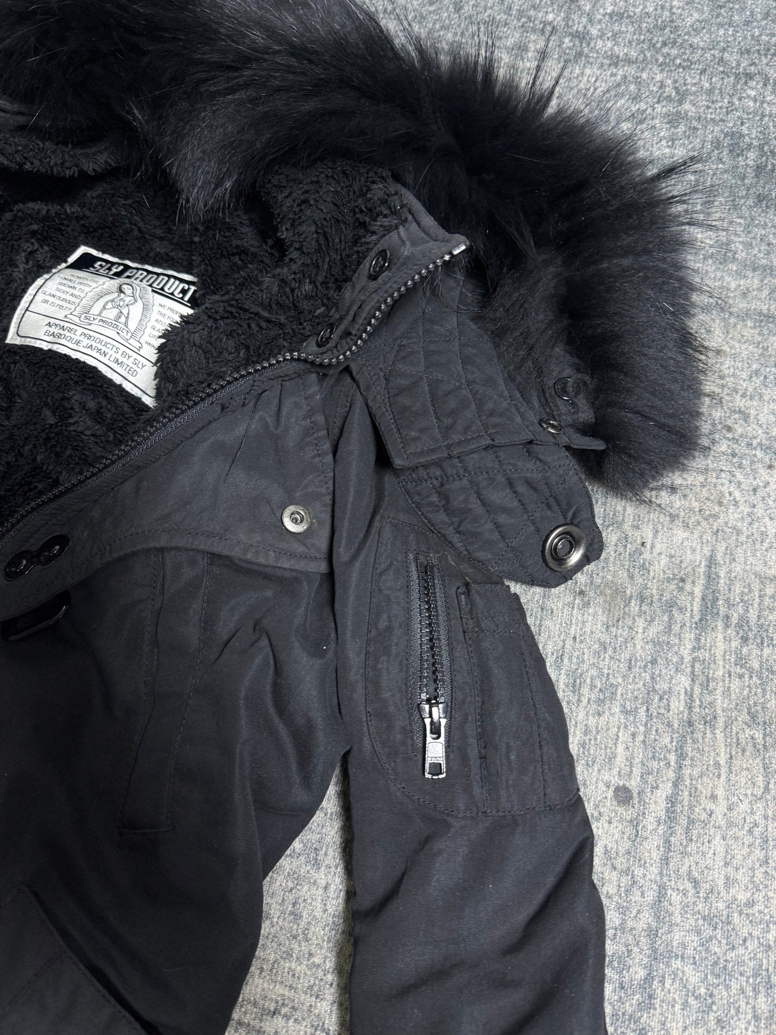B2V - SLY JACKET༒ vintage streetwear thrift y2k clothing by B2V_BAD2WEAR