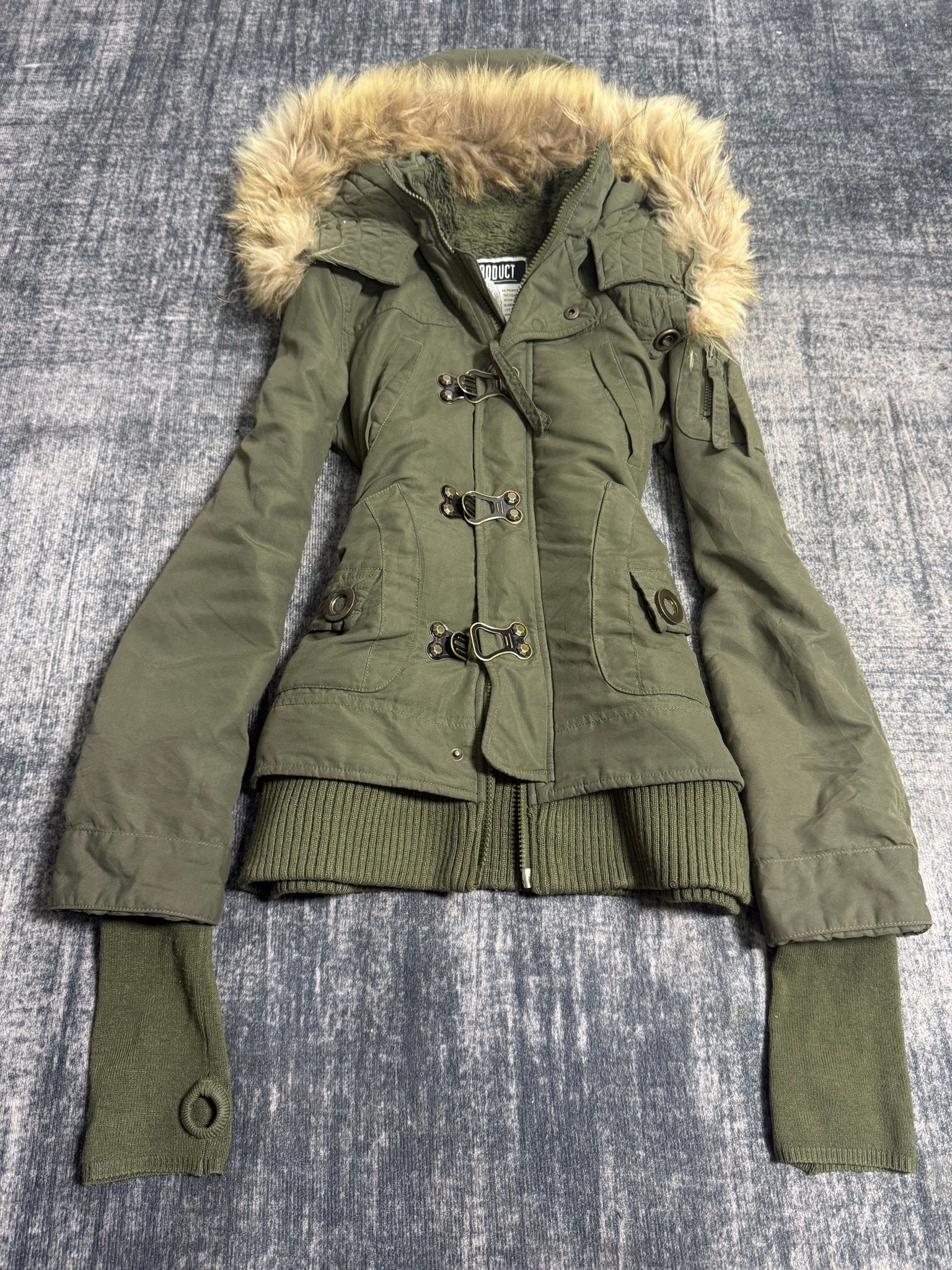 B2V - SLY JACKET༒ vintage streetwear thrift y2k clothing by B2V_BAD2WEAR