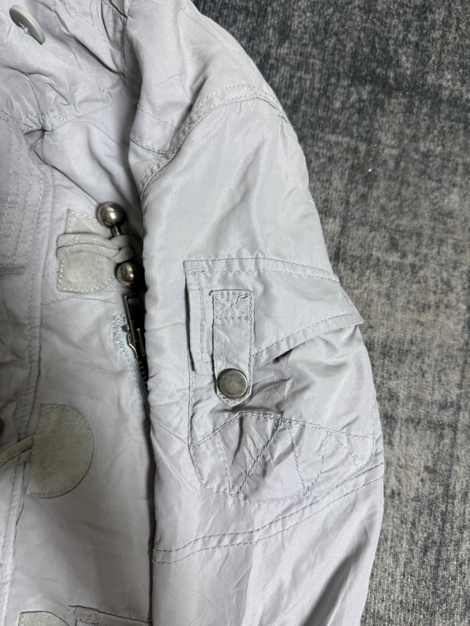 B2V - SLY JACKET༒ *RARE* vintage streetwear thrift y2k clothing by B2V_BAD2WEAR