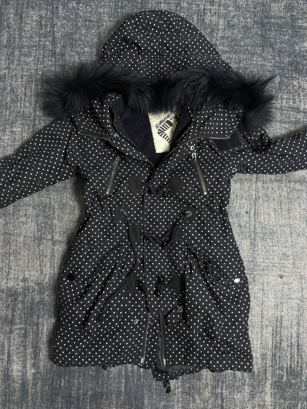B2V - SLY JUT JUT JACKET༒ vintage streetwear thrift y2k clothing by B2V_BAD2WEAR