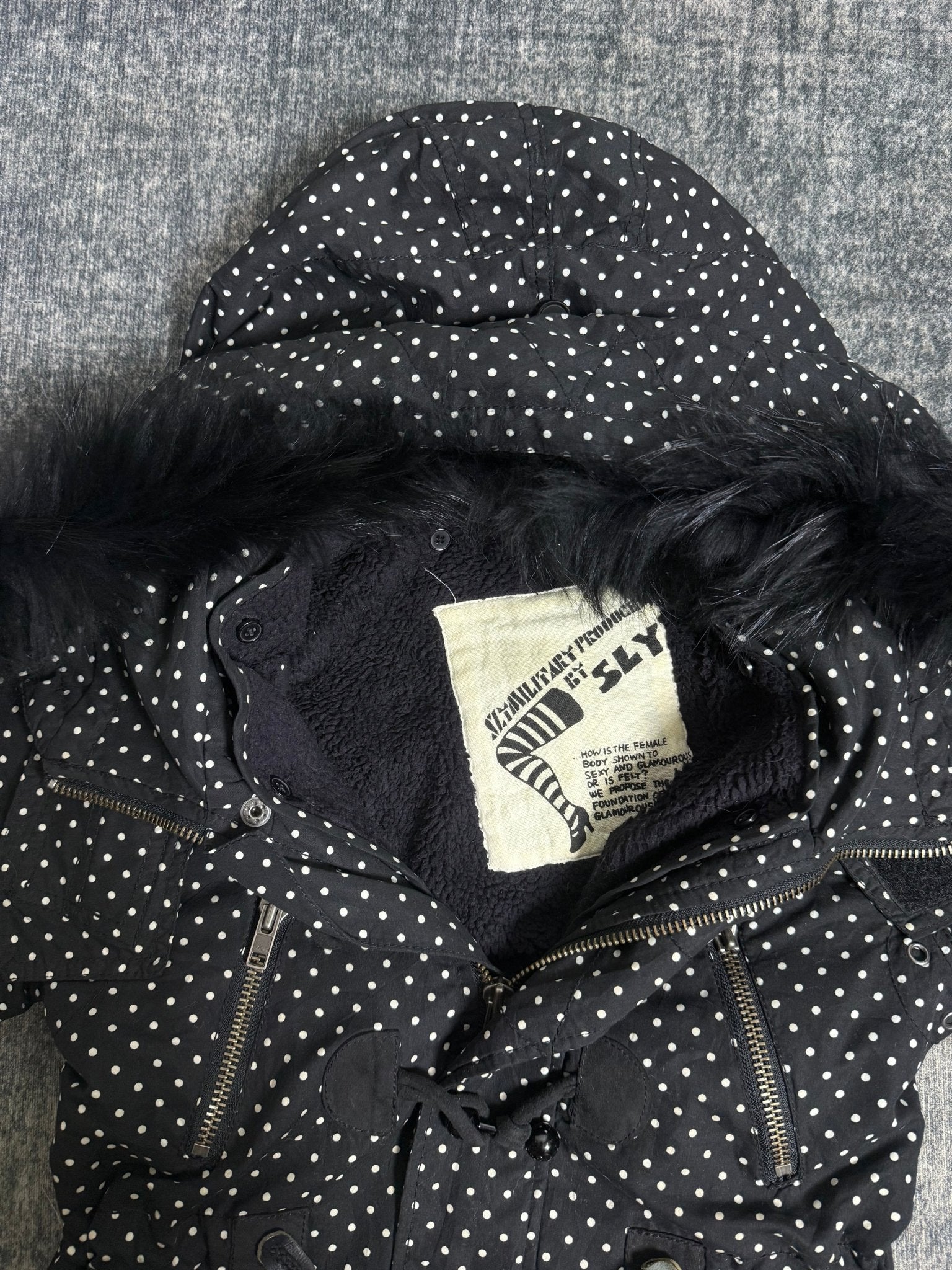 B2V - SLY JUT JUT JACKET༒ vintage streetwear thrift y2k clothing by B2V_BAD2WEAR